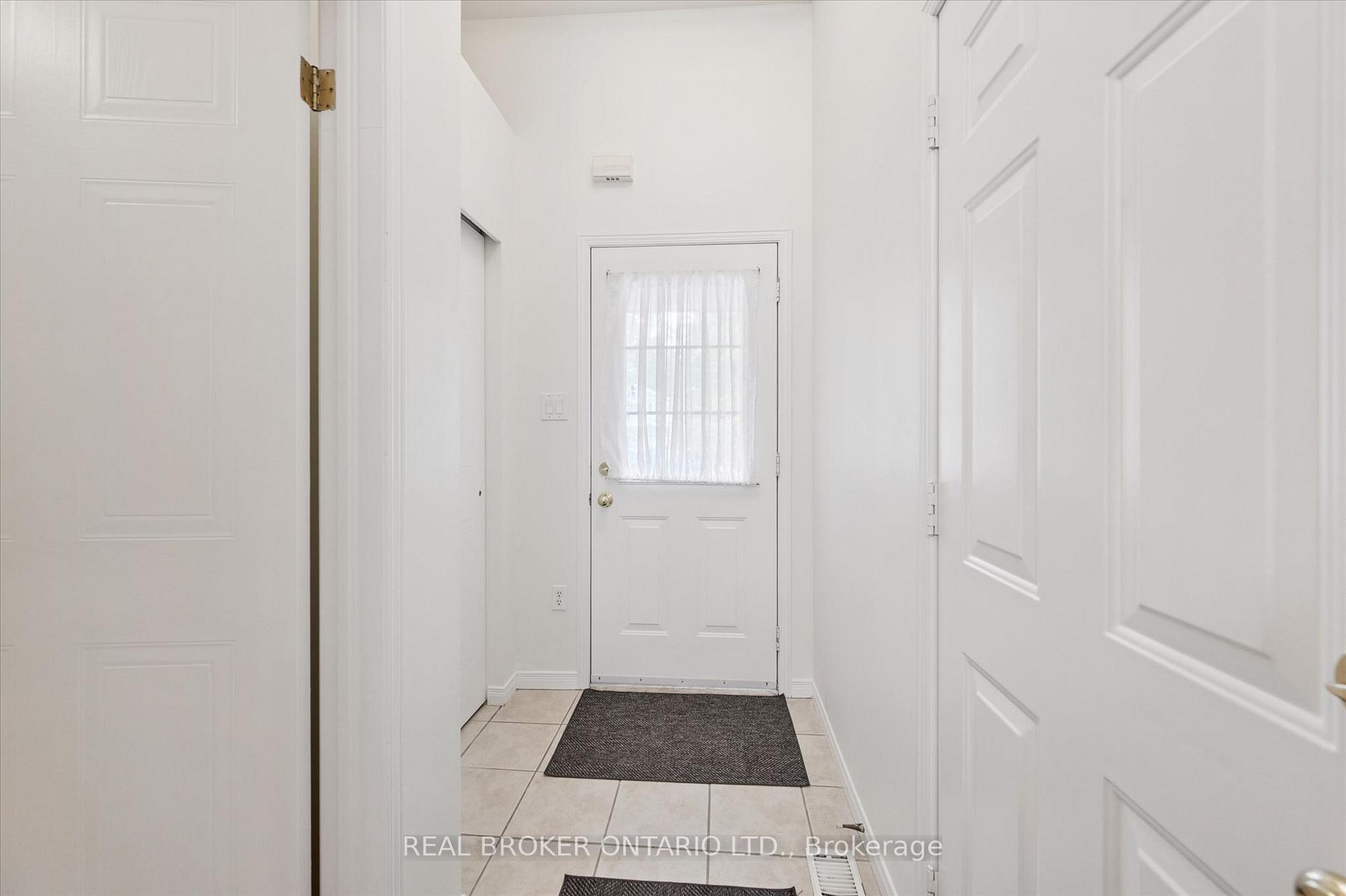 Photo 7 of 69 Woolwich Street, Kitchener, University Downs — HOMEH