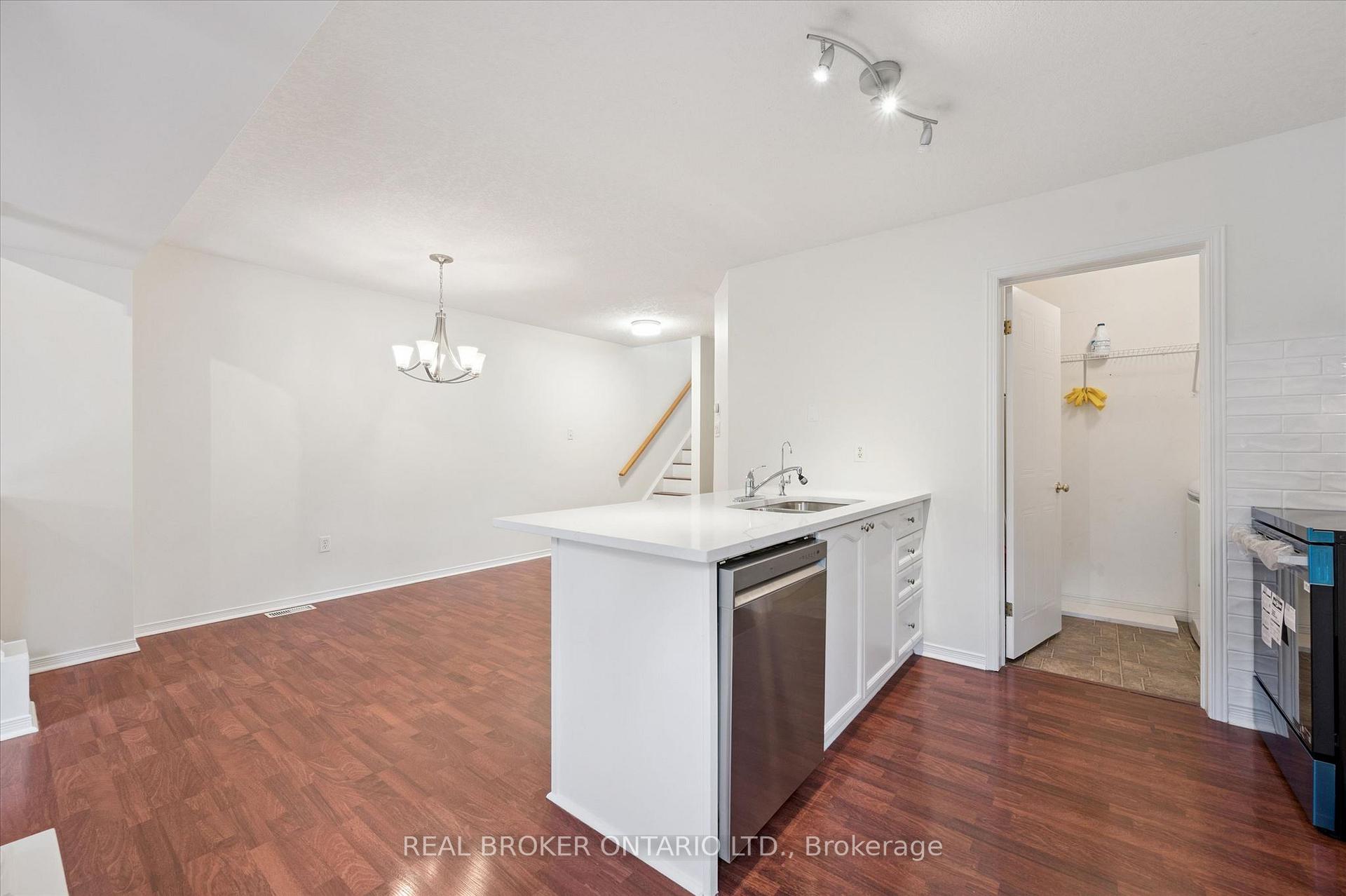Photo 13 of 69 Woolwich Street, Kitchener, University Downs — HOMEH
