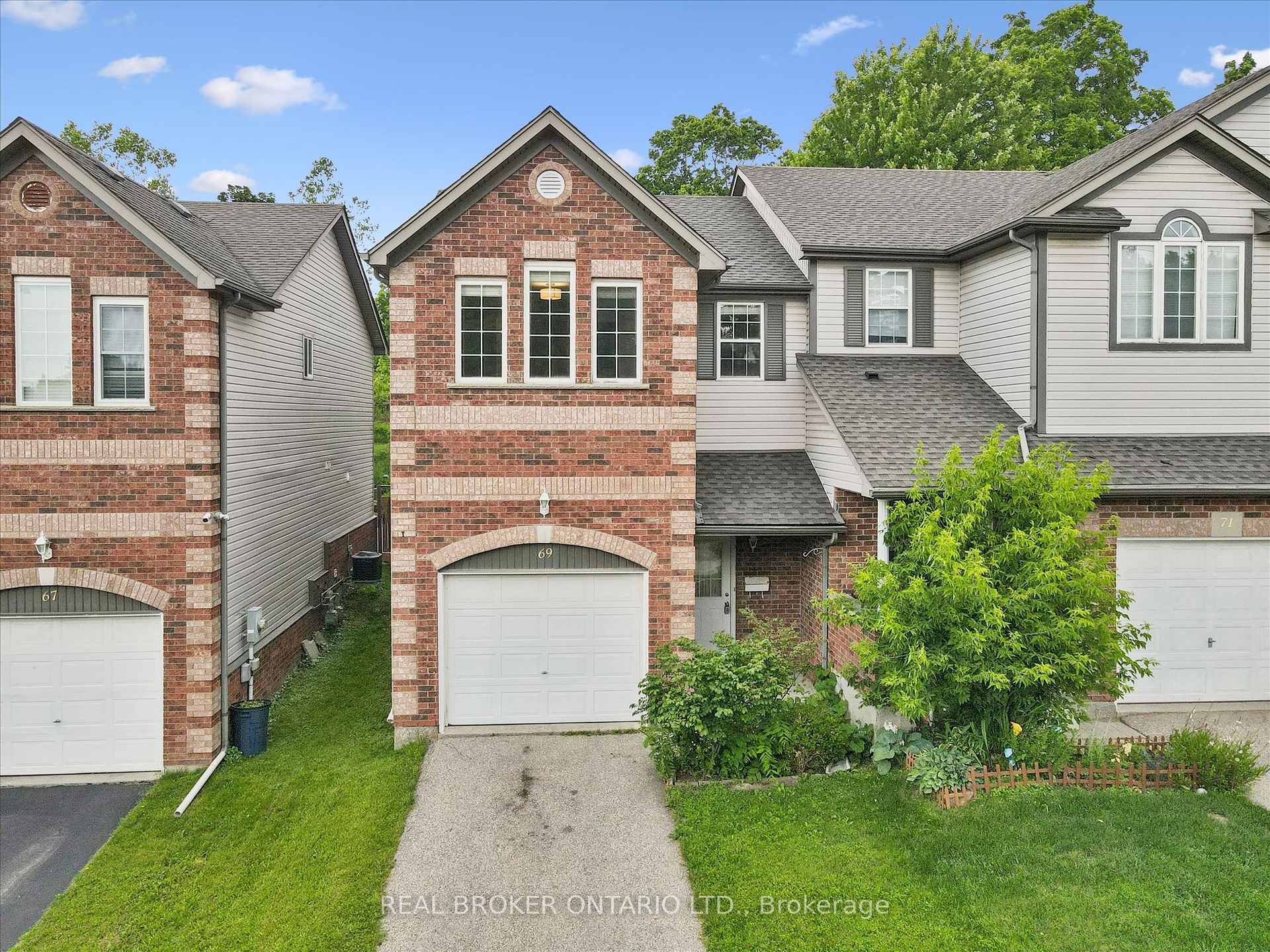 Photo 39 of 69 Woolwich Street, Kitchener, University Downs — HOMEH