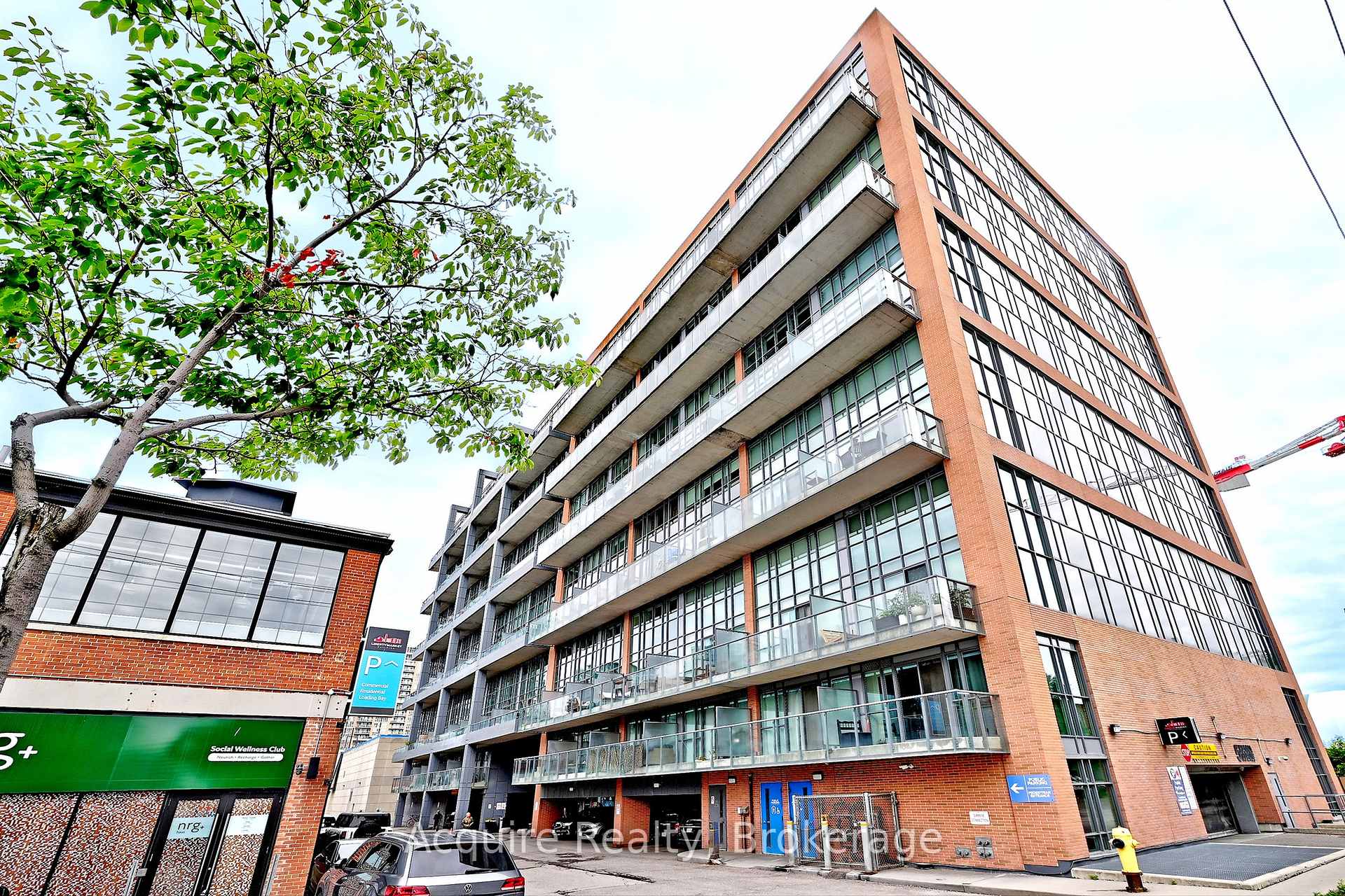 Front of Unit 413, 5 Hanna Avenue