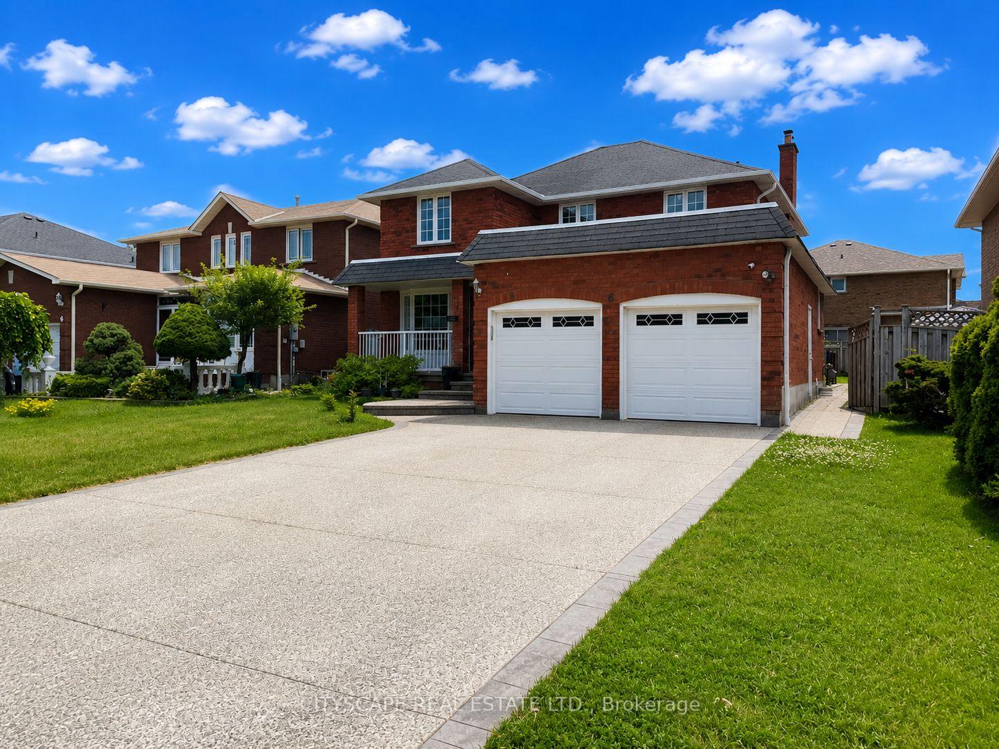 Photo 3 of 6 Diane Court, Brampton, Fletcher's Creek South — HOMEH