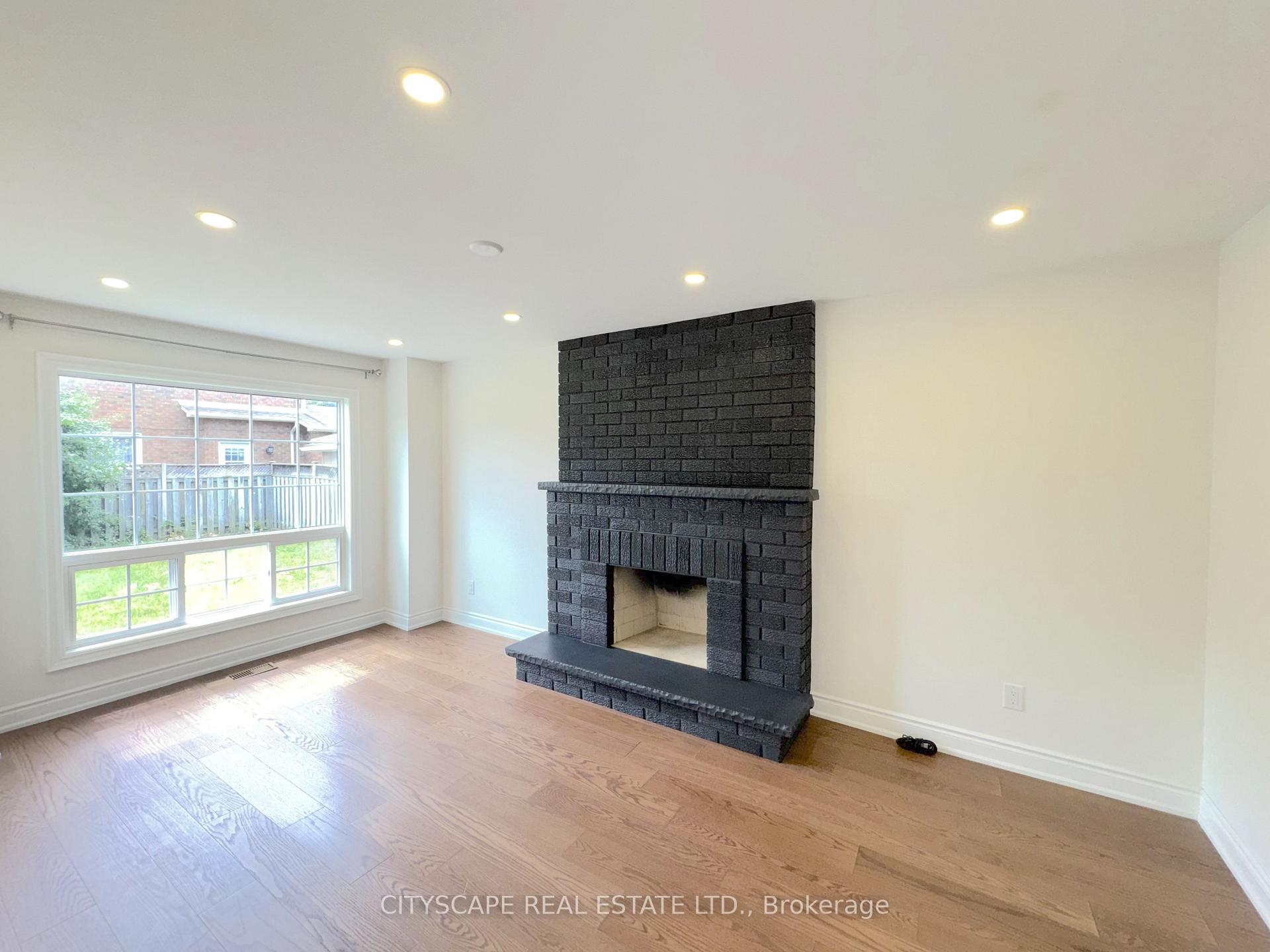 Photo 17 of 6 Diane Court, Brampton, Fletcher's Creek South — HOMEH