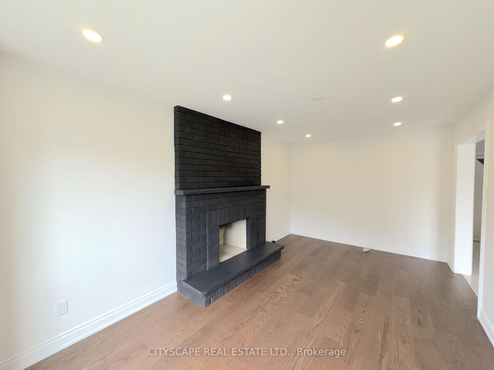 Photo 18 of 6 Diane Court, Brampton, Fletcher's Creek South — HOMEH