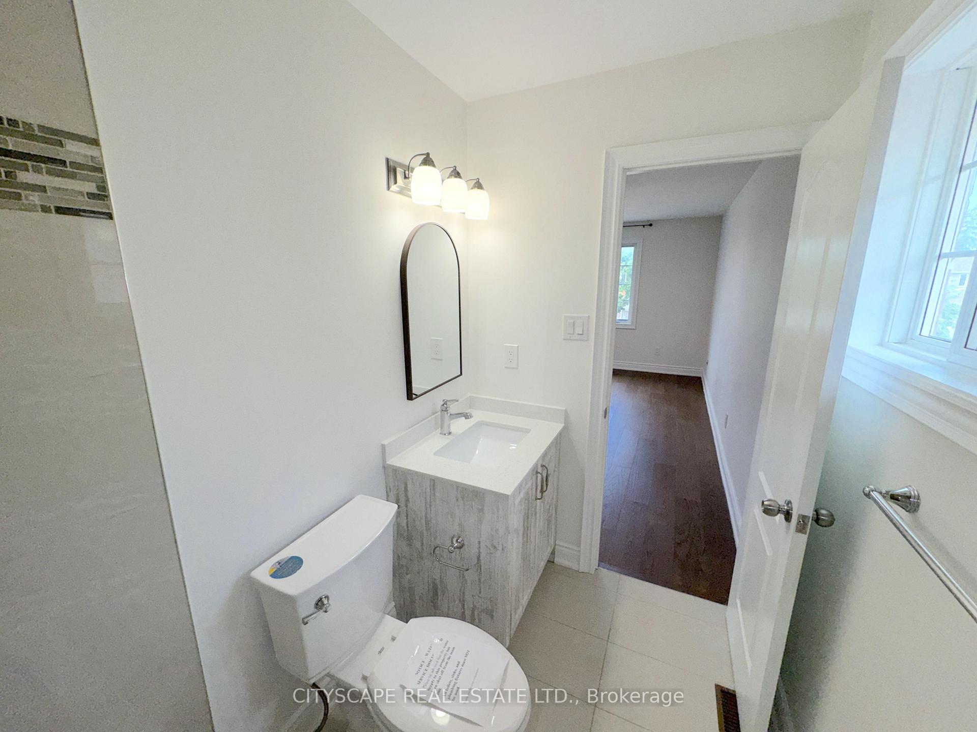 Photo 24 of 6 Diane Court, Brampton, Fletcher's Creek South — HOMEH