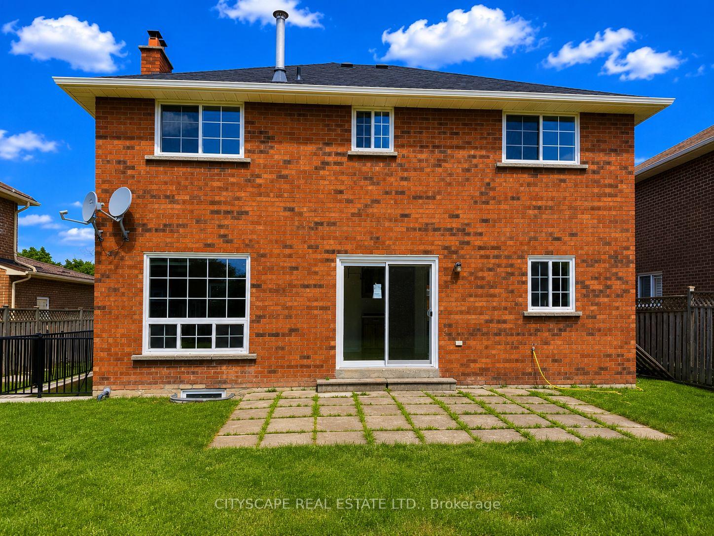 Photo 48 of 6 Diane Court, Brampton, Fletcher's Creek South — HOMEH