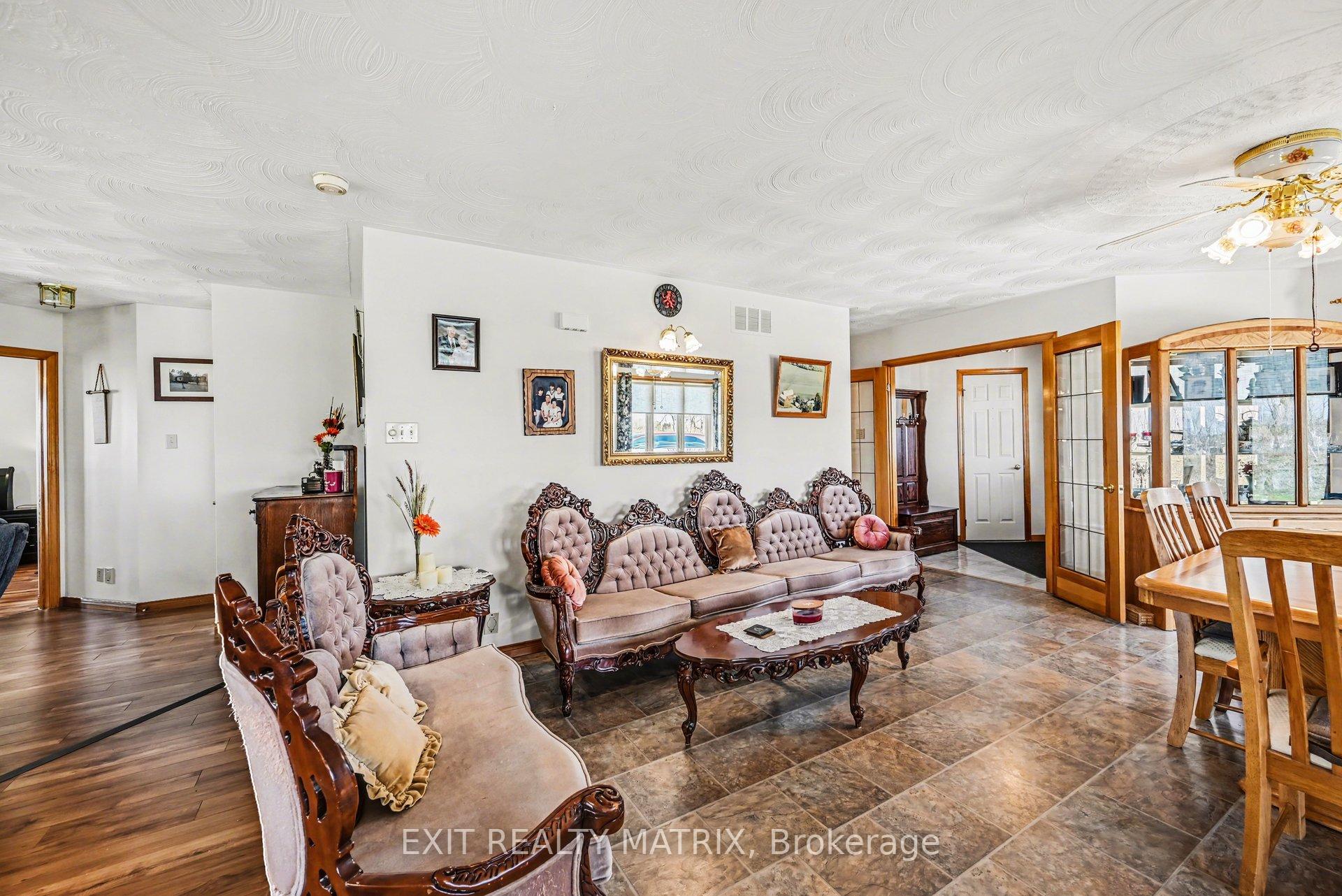 Photo 5 of 14676 County 43 Road, North Stormont, North Stormont (Finch) Twp — HOMEH