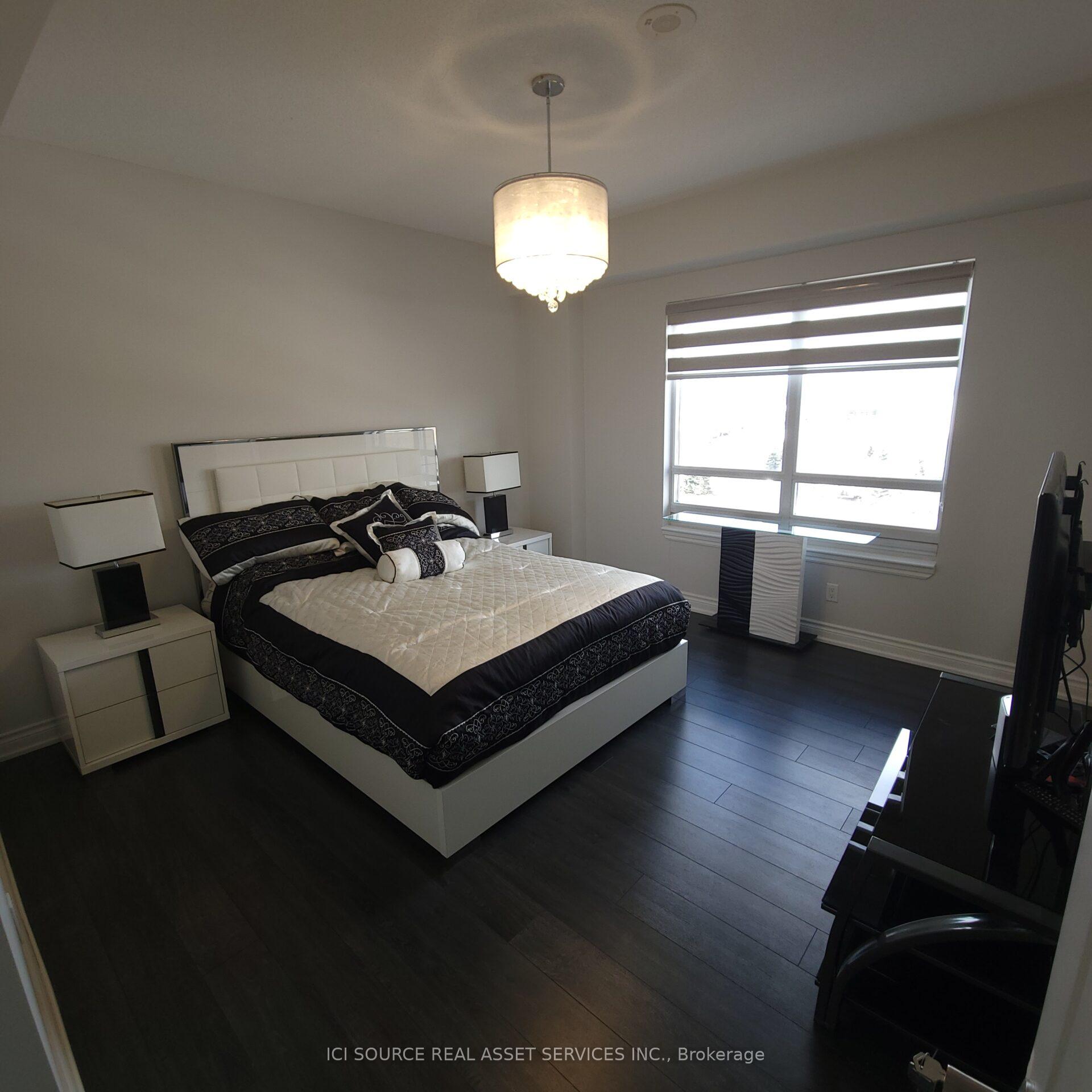 Photo 8 of Unit 711, 9245 Jane Street, Vaughan, Maple — HOMEH