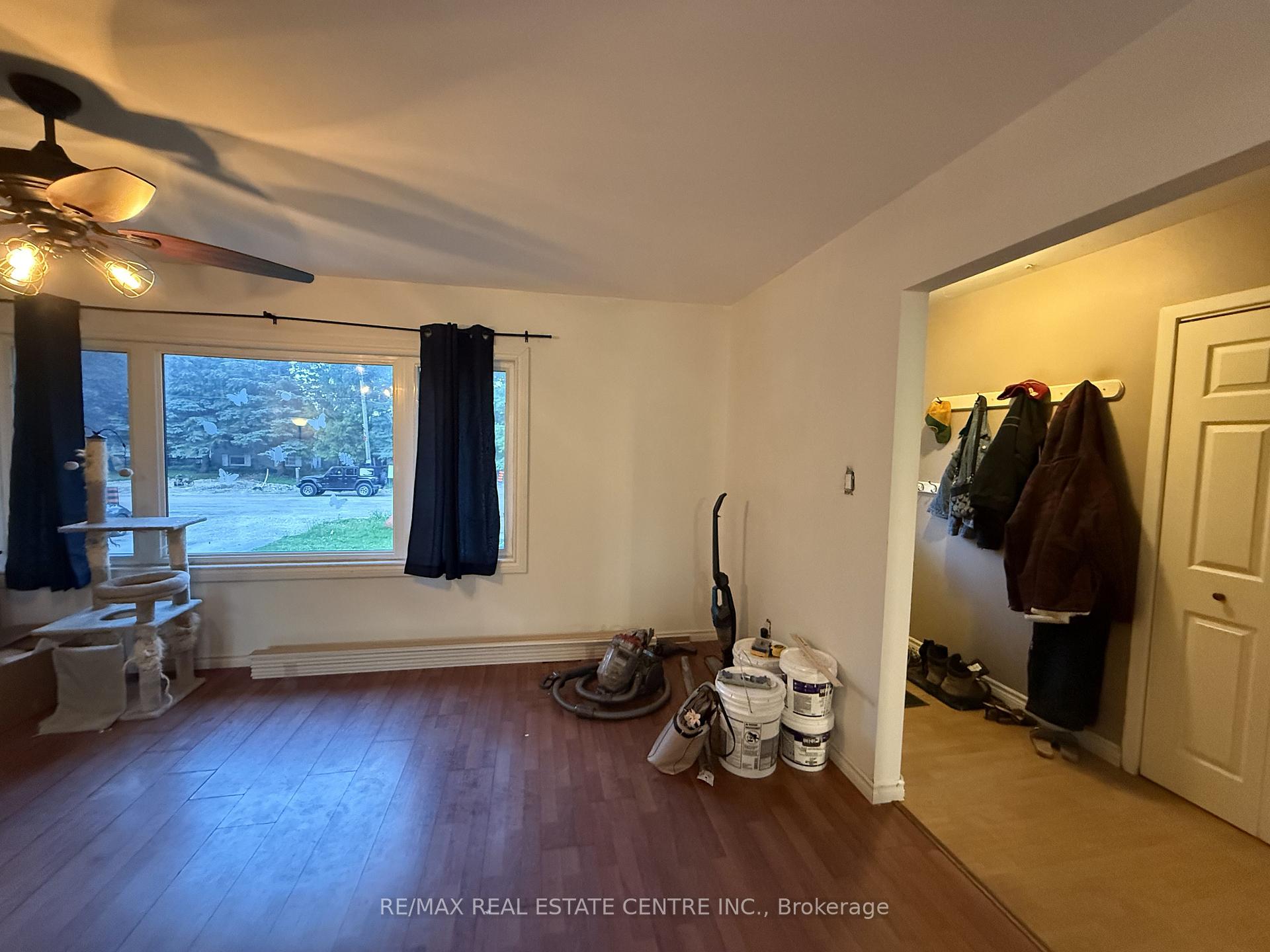 Photo 4 of 411 Main Street W, Southgate — HOMEH