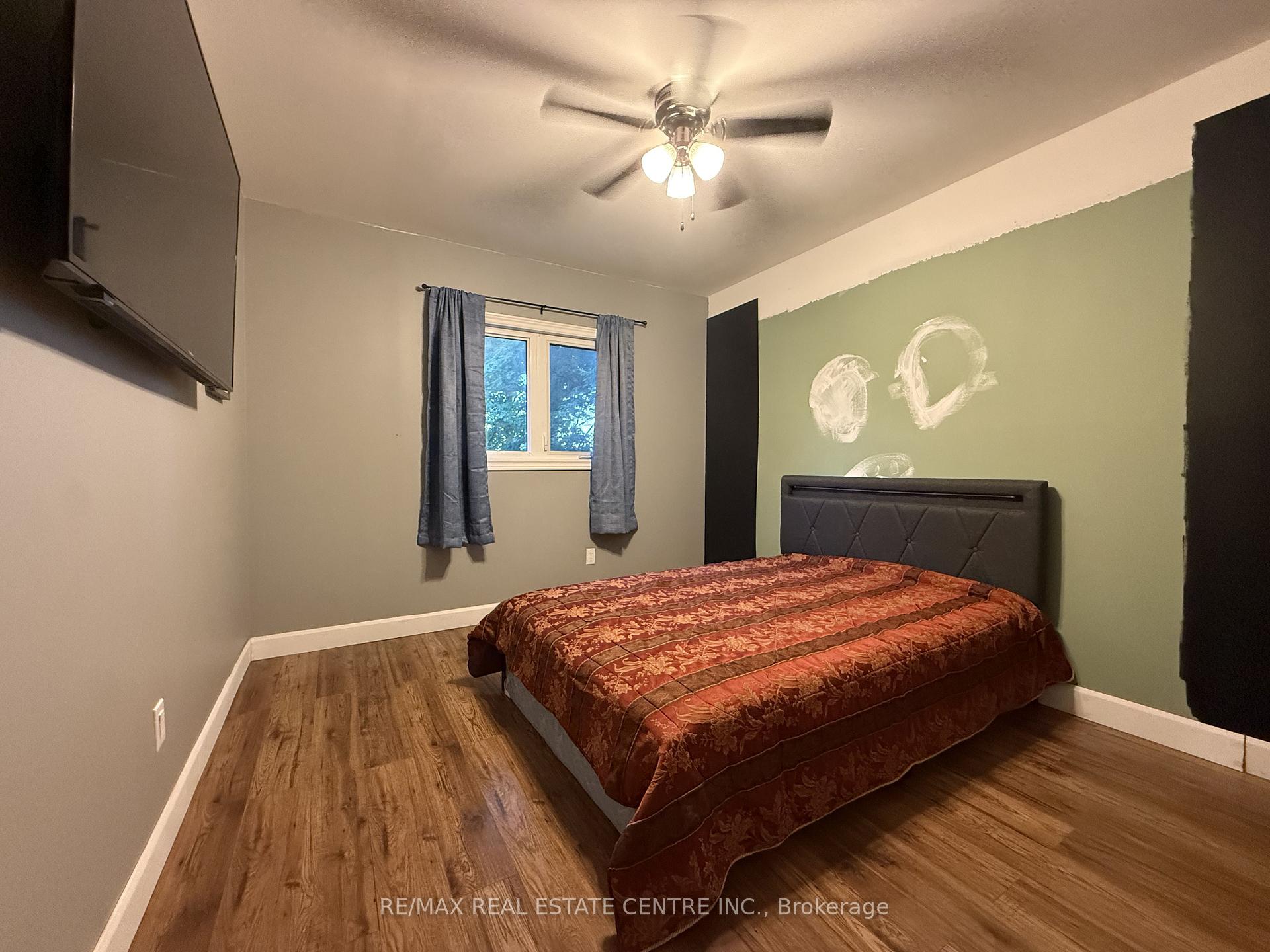 Photo 13 of 411 Main Street W, Southgate — HOMEH