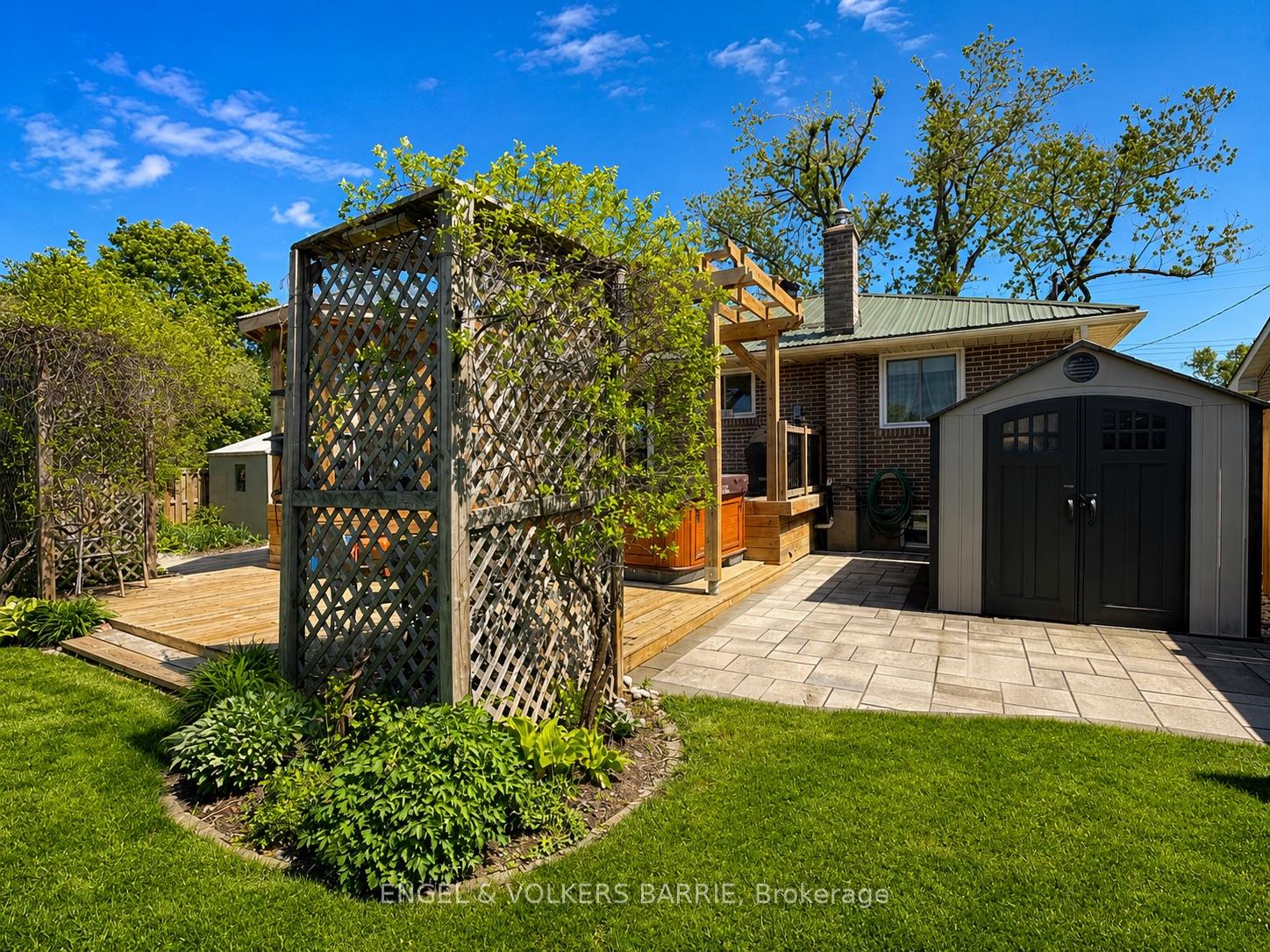 Photo 5 of 68 Ottaway Avenue, Barrie, Wellington — HOMEH