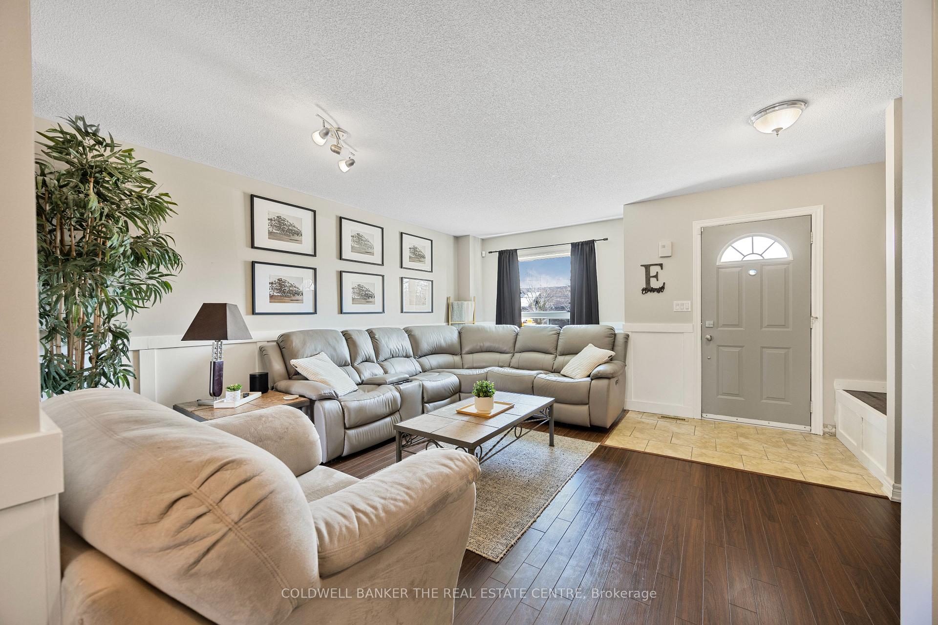 Photo 15 of Unit 10, 234 Cundles Road E, Barrie, Little Lake — HOMEH