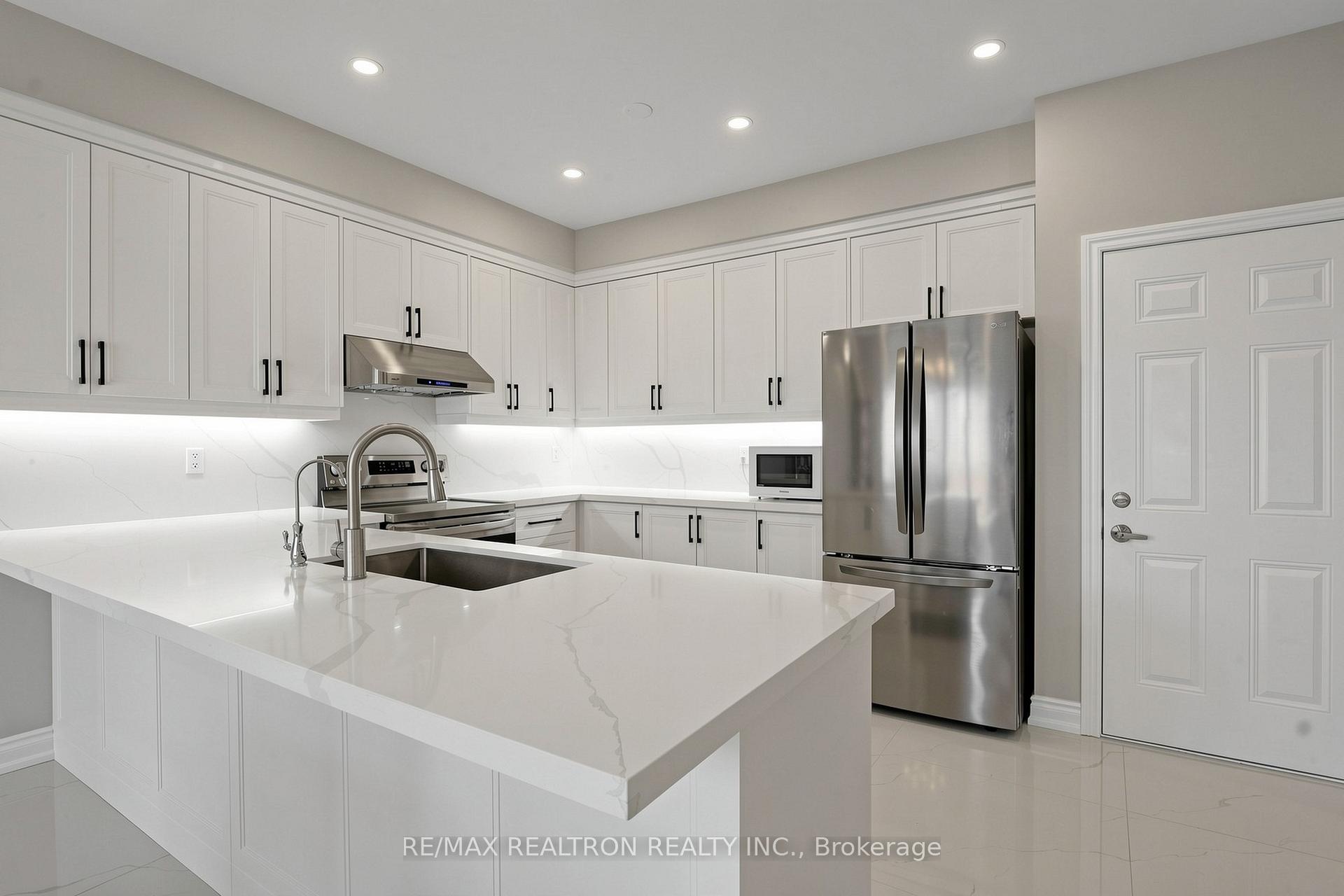 Photo 13 of 37 Greenspire Avenue, Markham, Wismer — HOMEH