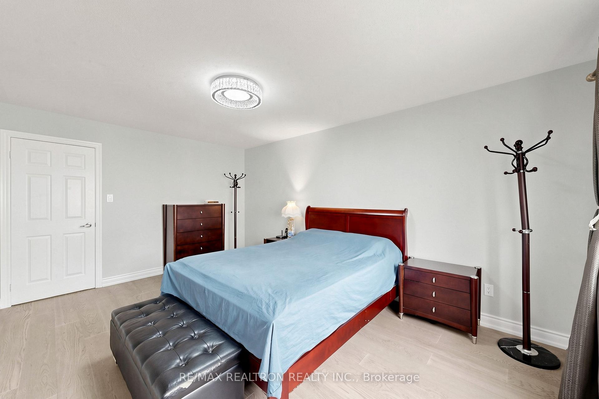 Photo 26 of 37 Greenspire Avenue, Markham, Wismer — HOMEH