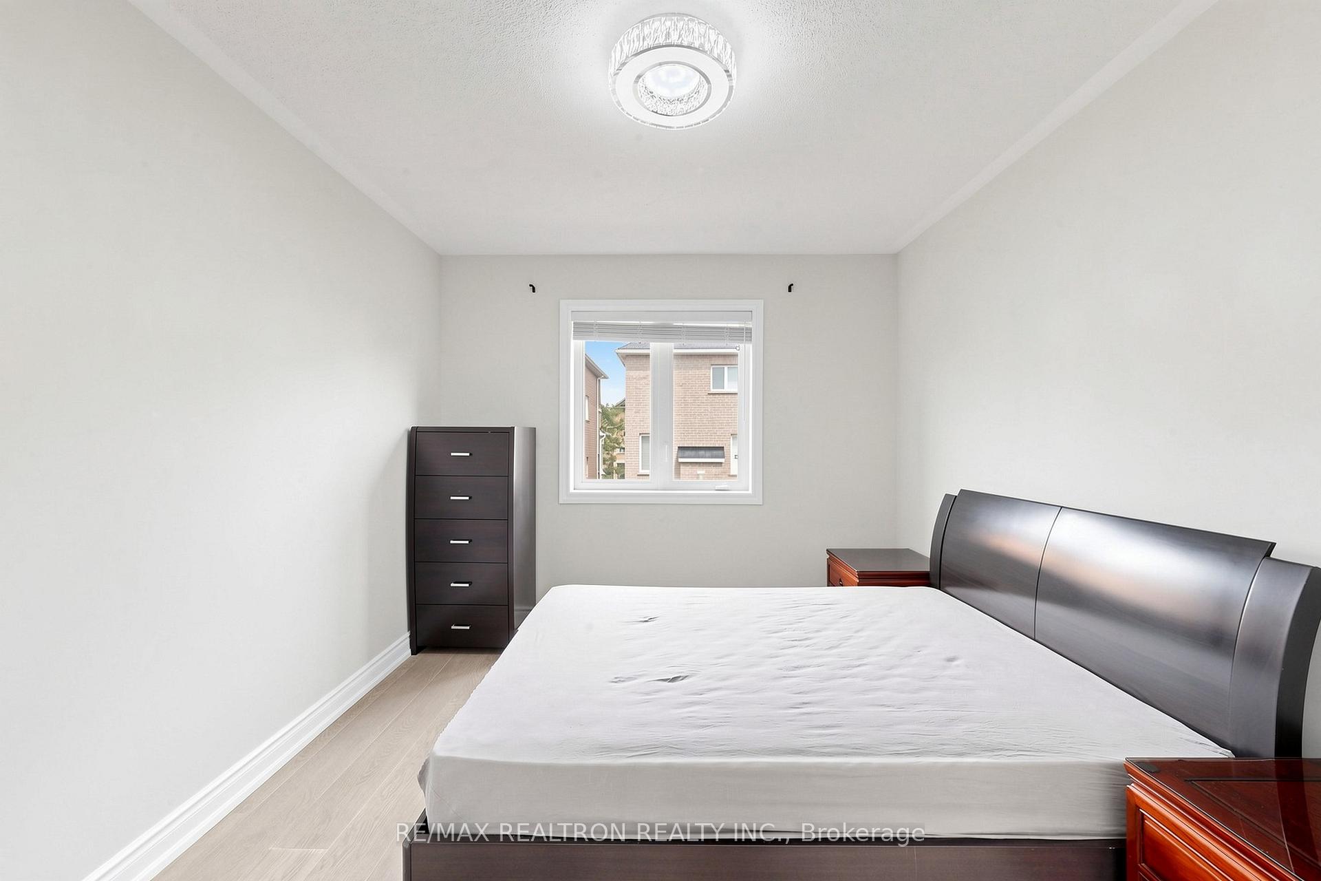 Photo 34 of 37 Greenspire Avenue, Markham, Wismer — HOMEH