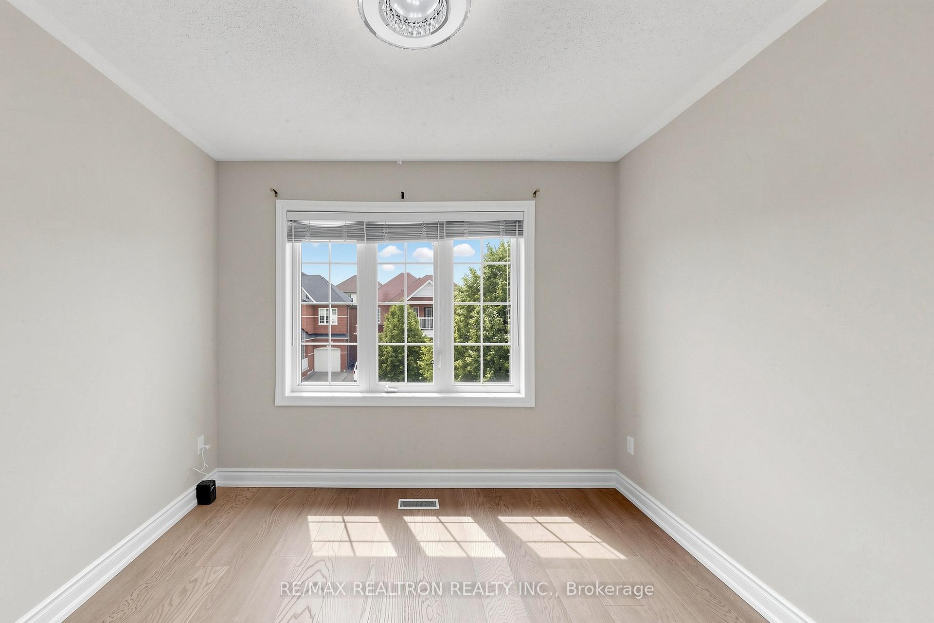 Photo 36 of 37 Greenspire Avenue, Markham, Wismer — HOMEH