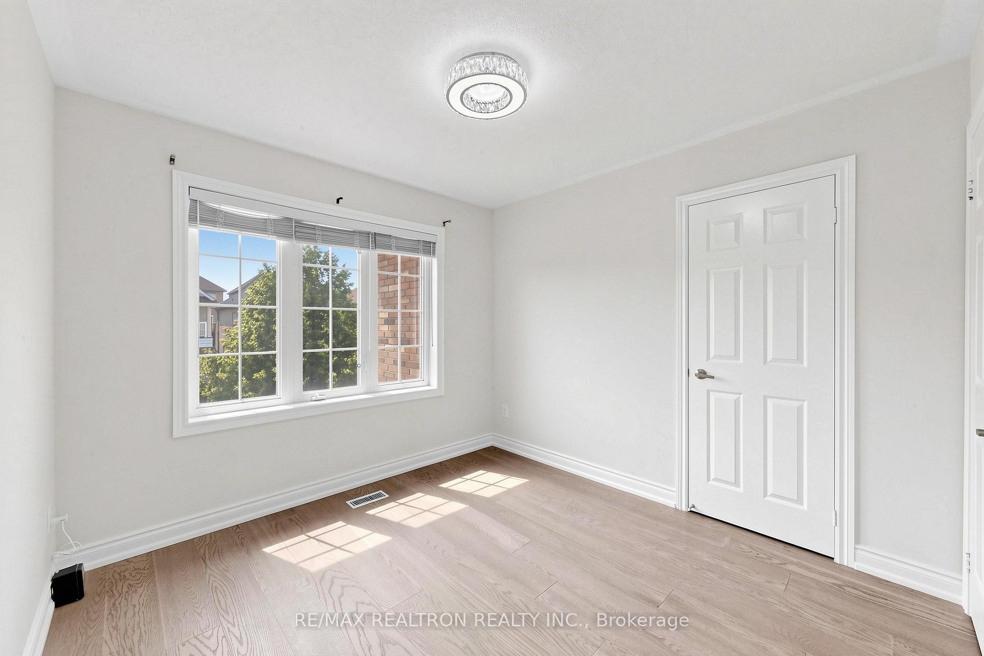 Photo 37 of 37 Greenspire Avenue, Markham, Wismer — HOMEH
