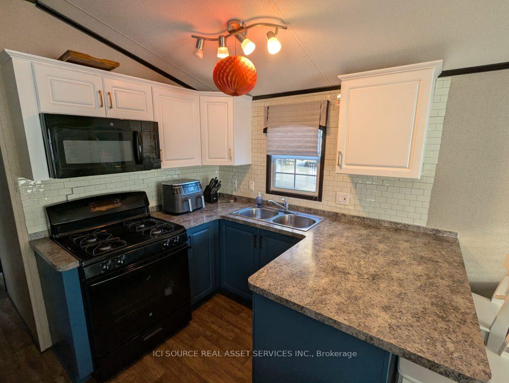 Photo 3 of Unit MOR14, 1336 S Morrison Lake Road, Gravenhurst, Wood (Gravenhurst) — HOMEH