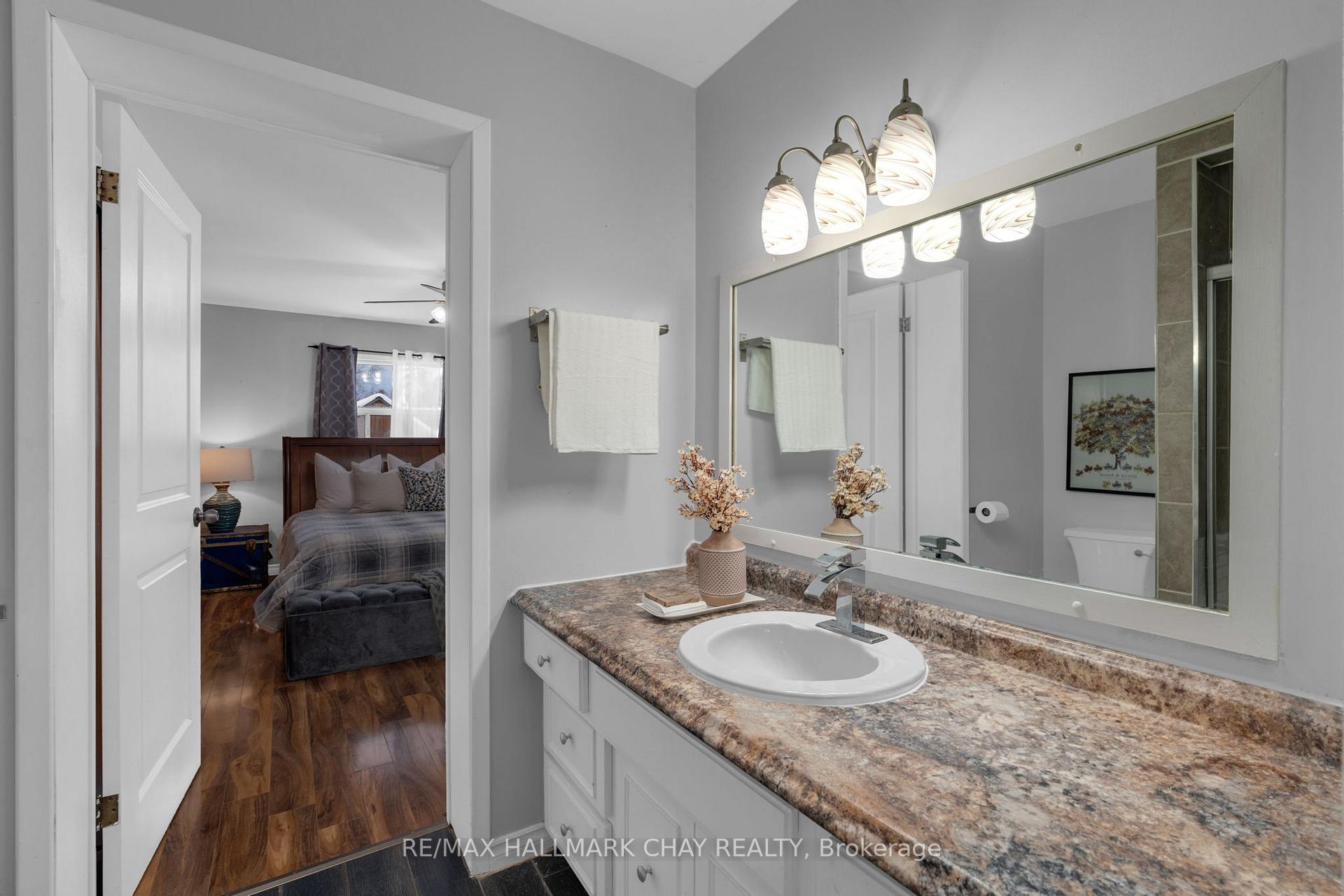 Photo 14 of 232 Superior Street, Clearview, Stayner — HOMEH