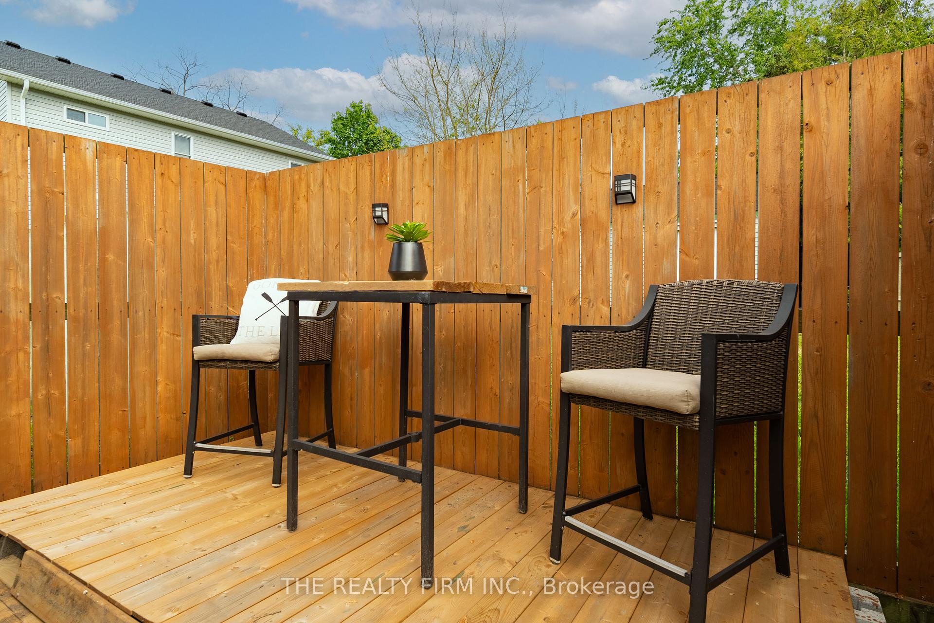 Photo 14 of 599 John Street, Strathroy-Caradoc, Melbourne — HOMEH