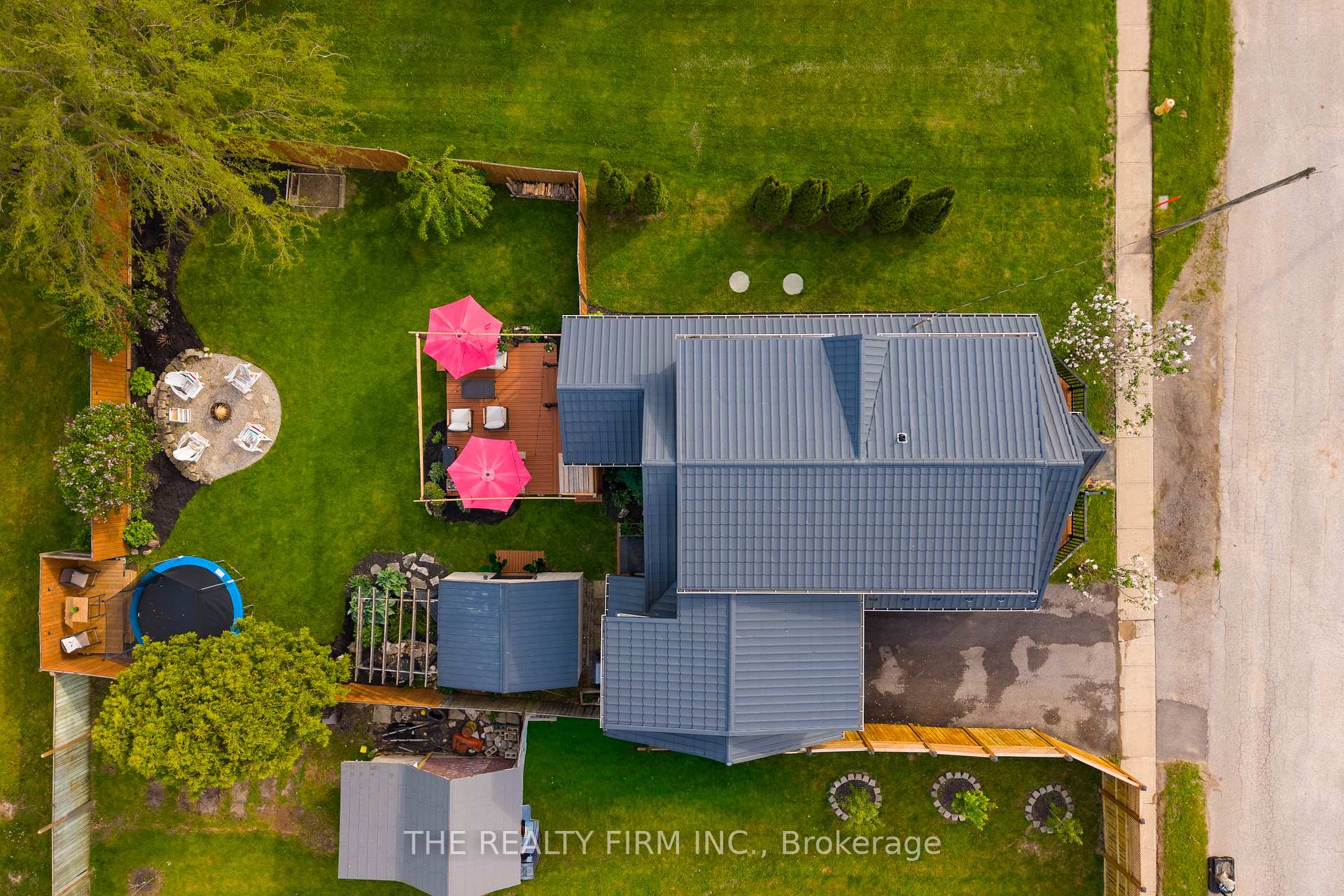 Photo 15 of 599 John Street, Strathroy-Caradoc, Melbourne — HOMEH