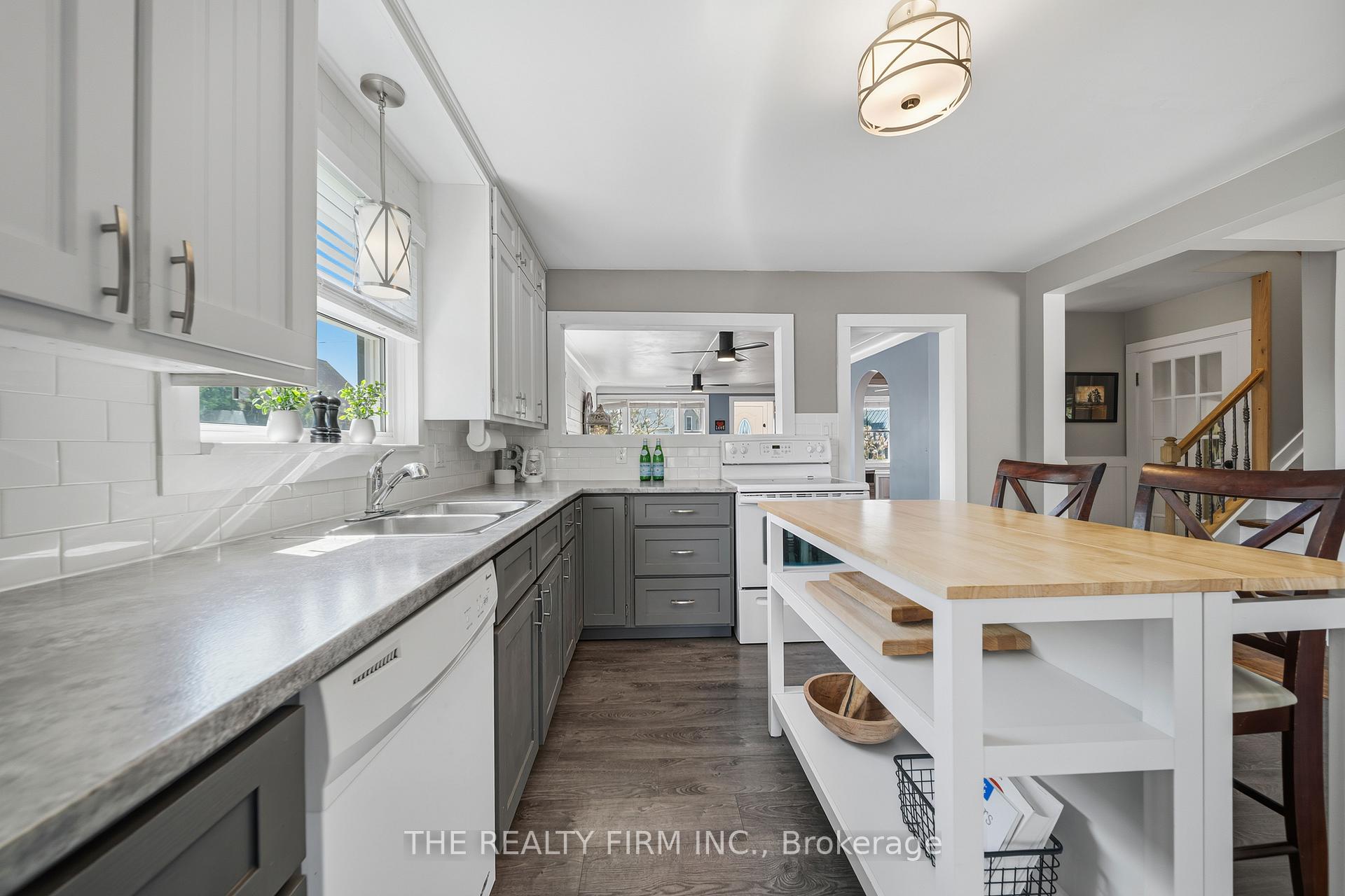 Photo 22 of 599 John Street, Strathroy-Caradoc, Melbourne — HOMEH
