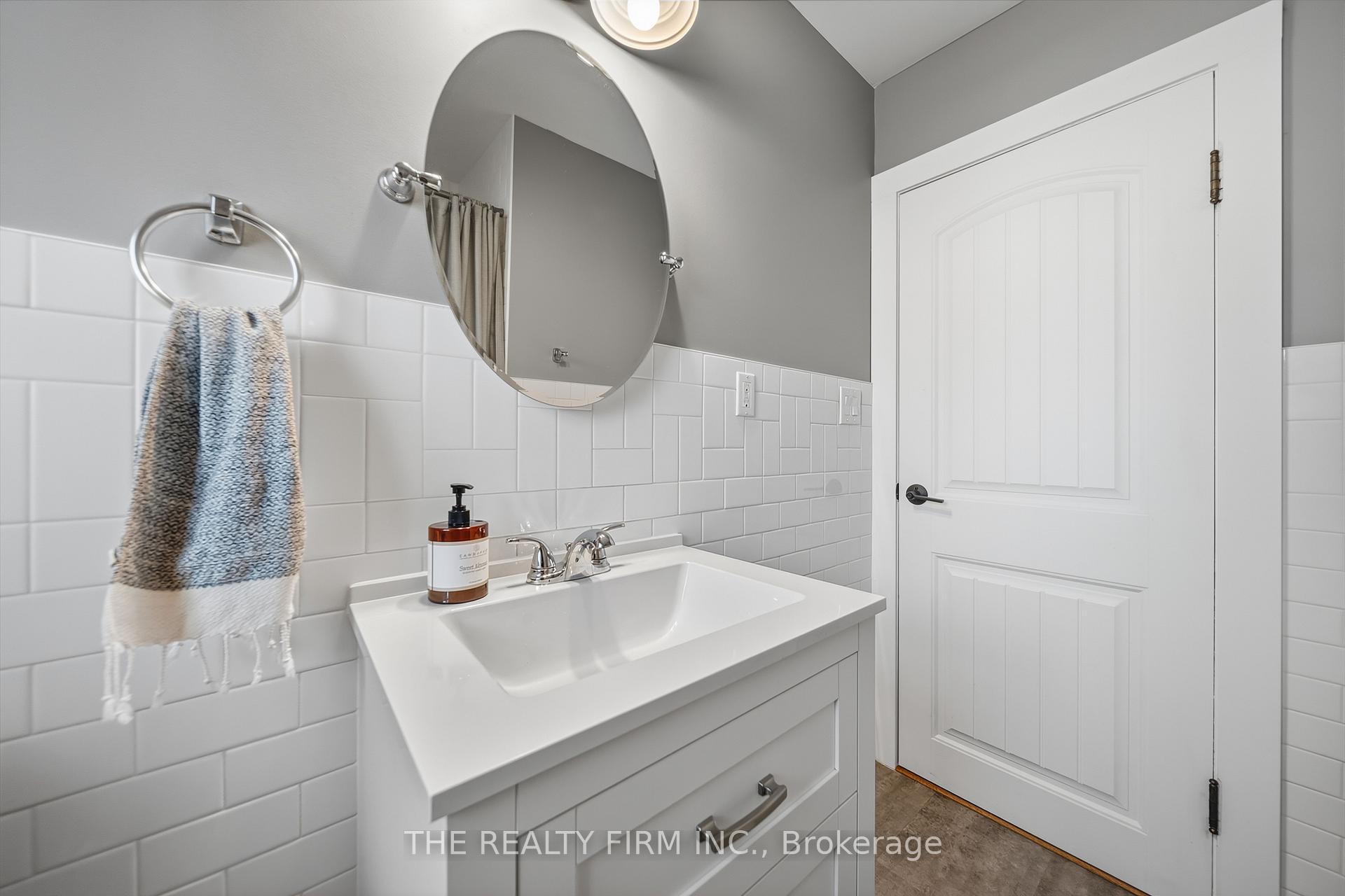 Photo 30 of 599 John Street, Strathroy-Caradoc, Melbourne — HOMEH