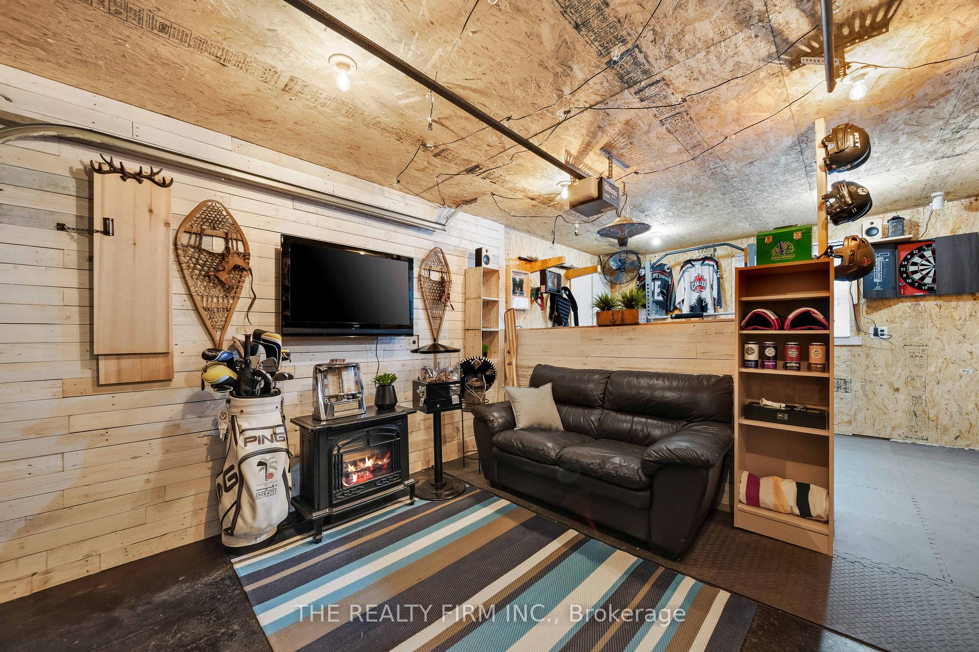 Photo 43 of 599 John Street, Strathroy-Caradoc, Melbourne — HOMEH