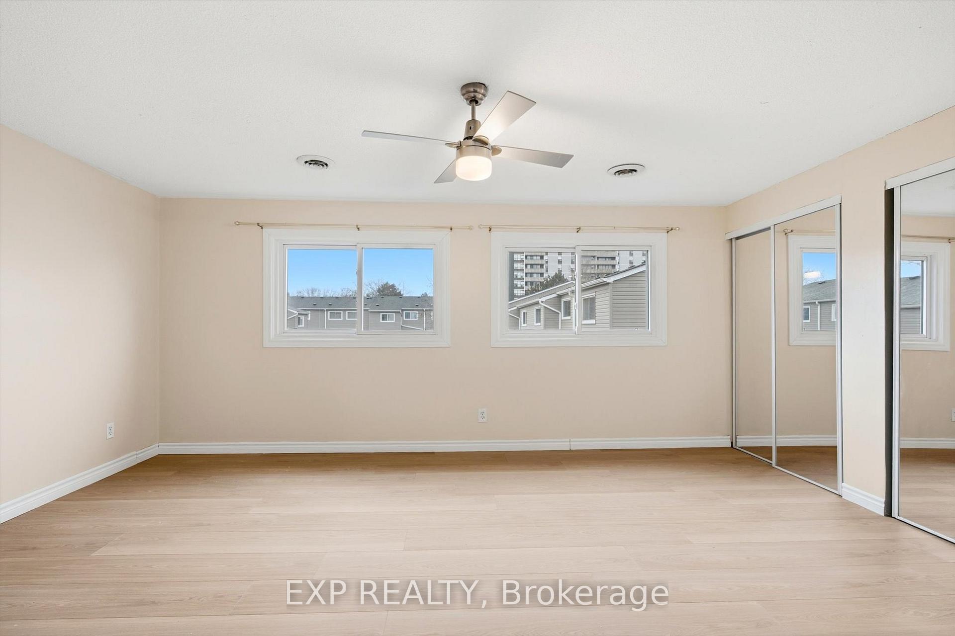 Photo 13 of Unit 31, 2050 Upper Middle Road, Burlington, Brant Hills — HOMEH