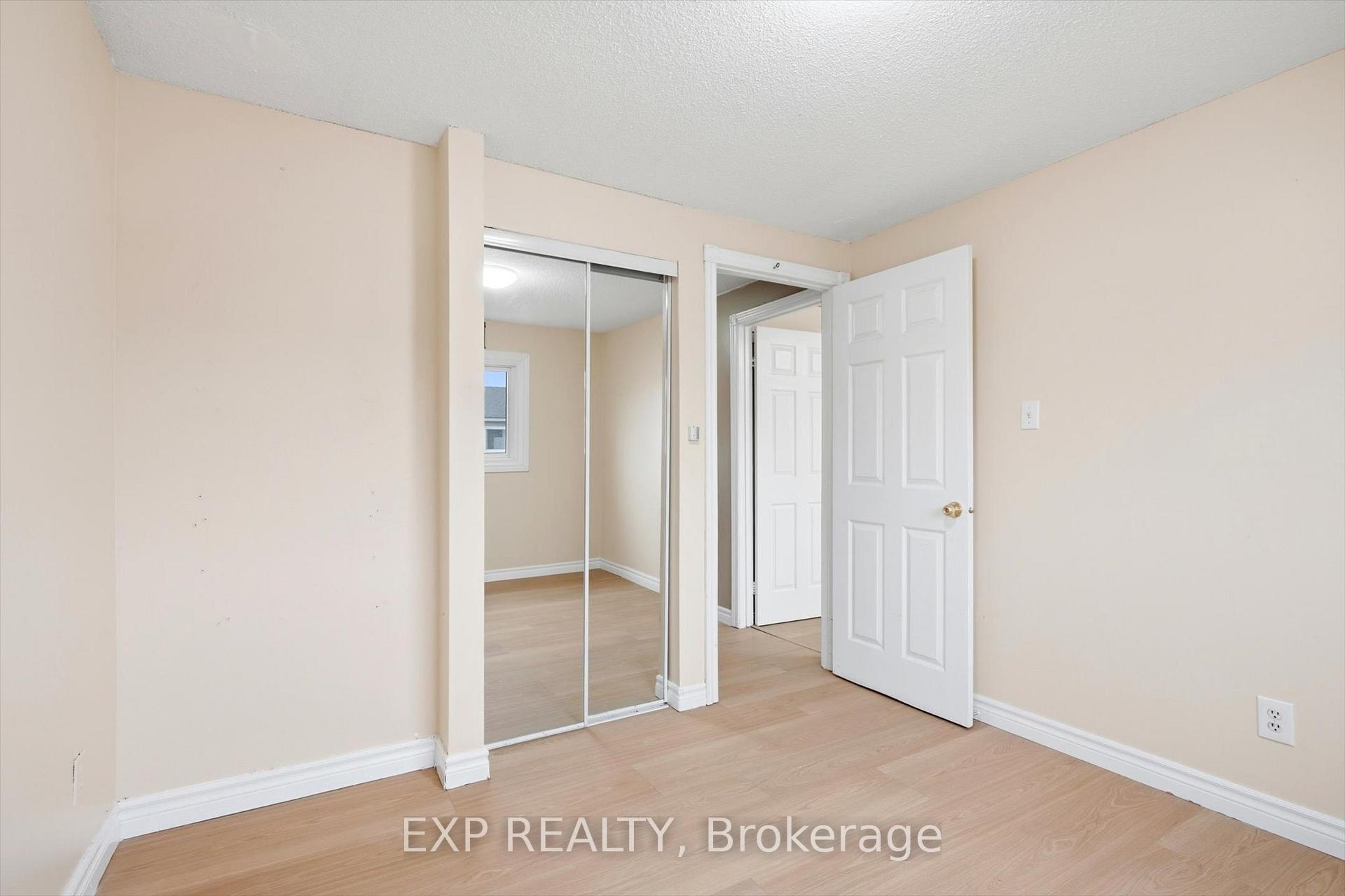 Photo 21 of Unit 31, 2050 Upper Middle Road, Burlington, Brant Hills — HOMEH
