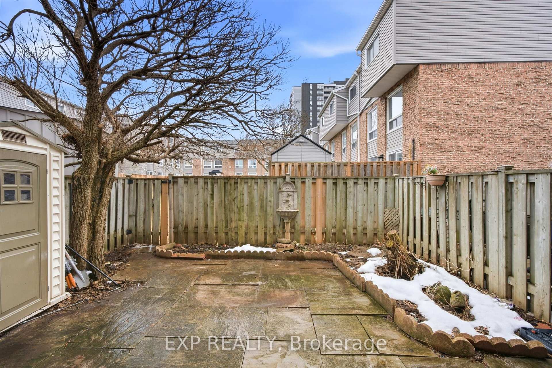 Photo 29 of Unit 31, 2050 Upper Middle Road, Burlington, Brant Hills — HOMEH