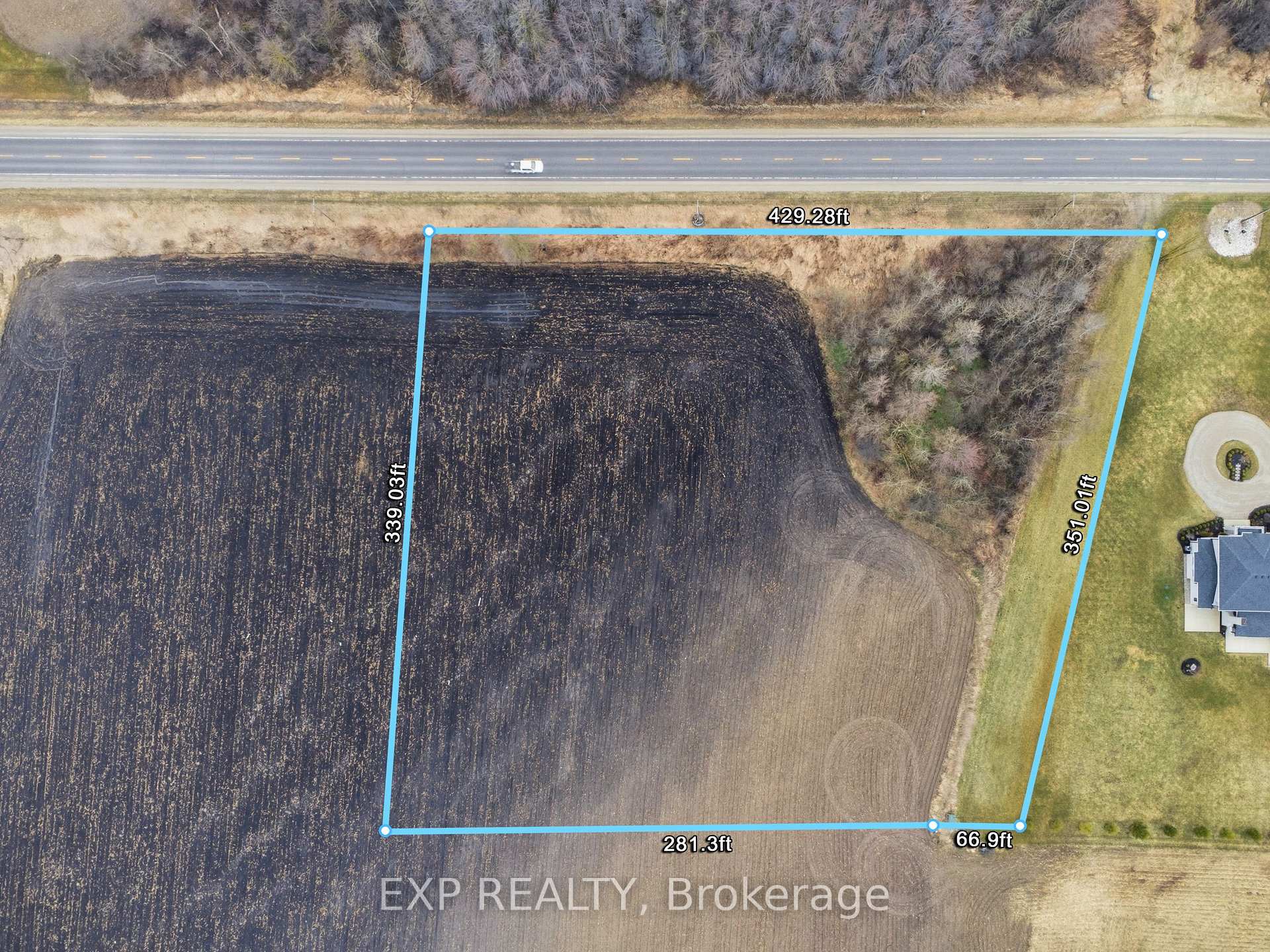 Photo 3 of 9 Wellington Road, Mapleton, Rural Mapleton — HOMEH