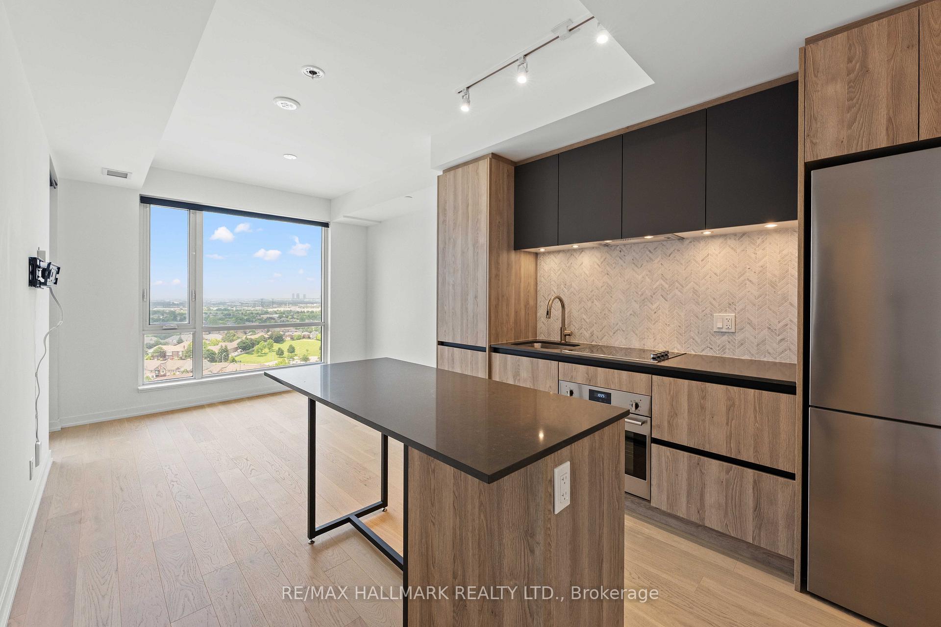 Photo 5 of Unit 1812, 7950 Bathurst Street, Vaughan, Beverley Glen — HOMEH