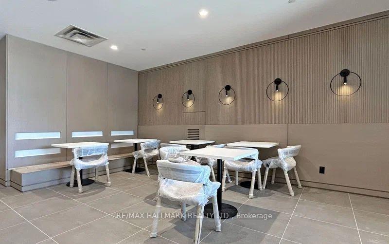 Photo 26 of Unit 1812, 7950 Bathurst Street, Vaughan, Beverley Glen — HOMEH