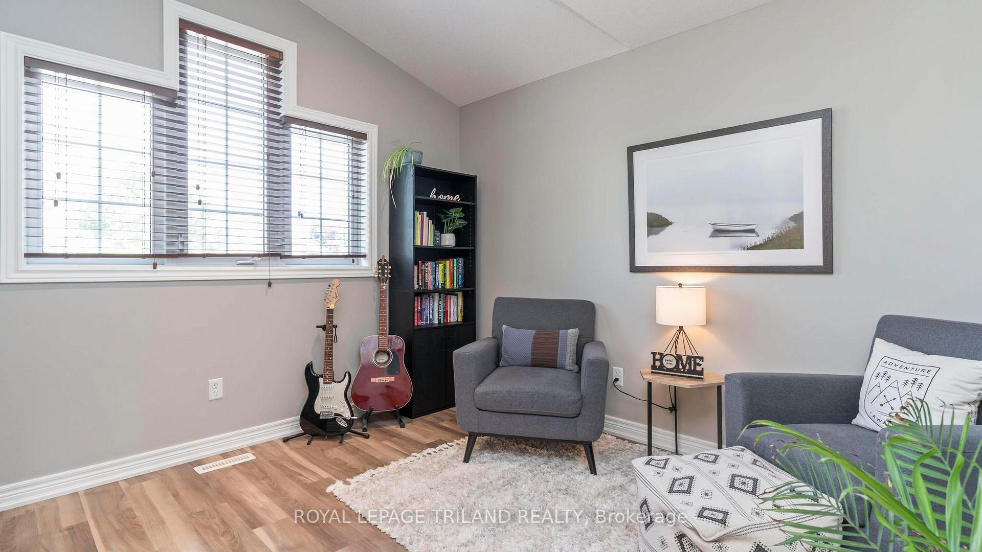 Photo 17 of 34 Pine Valley Drive, St. Thomas — HOMEH