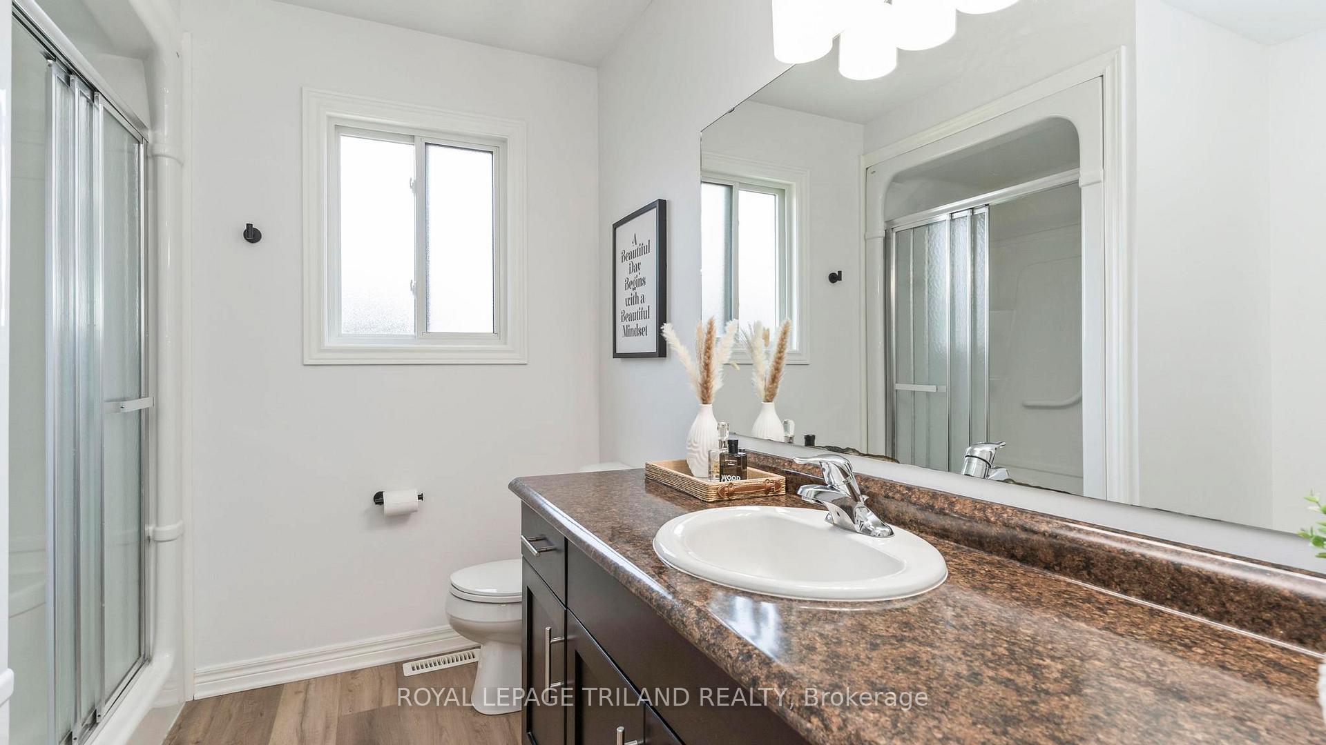 Photo 21 of 34 Pine Valley Drive, St. Thomas — HOMEH