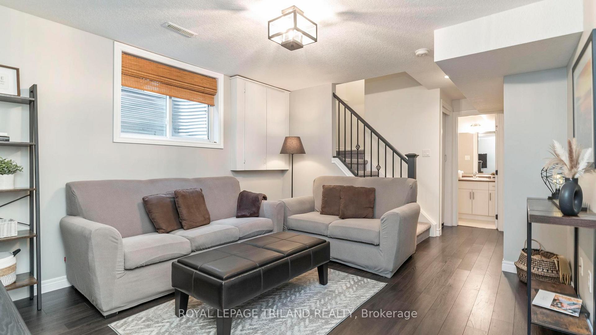 Photo 23 of 34 Pine Valley Drive, St. Thomas — HOMEH