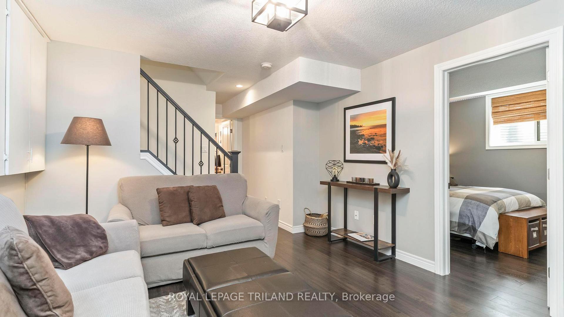 Photo 24 of 34 Pine Valley Drive, St. Thomas — HOMEH