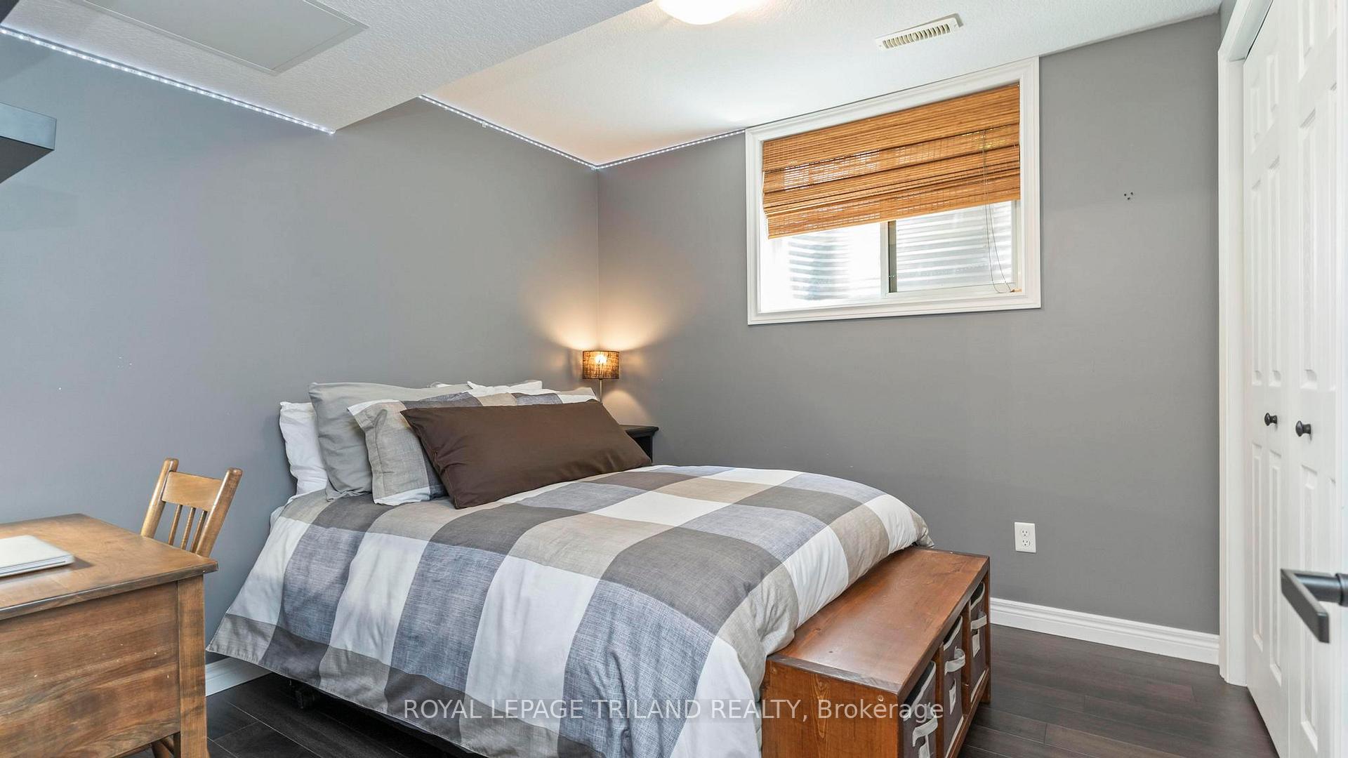 Photo 26 of 34 Pine Valley Drive, St. Thomas — HOMEH
