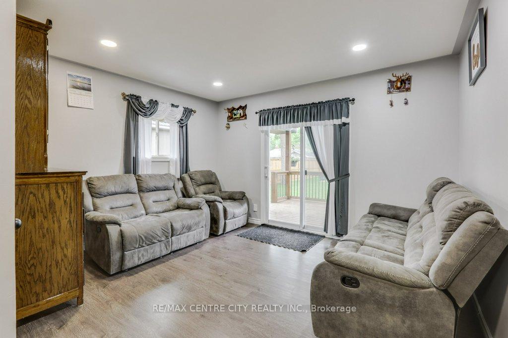 Photo 13 of 73 Fourth Avenue, Aylmer — HOMEH