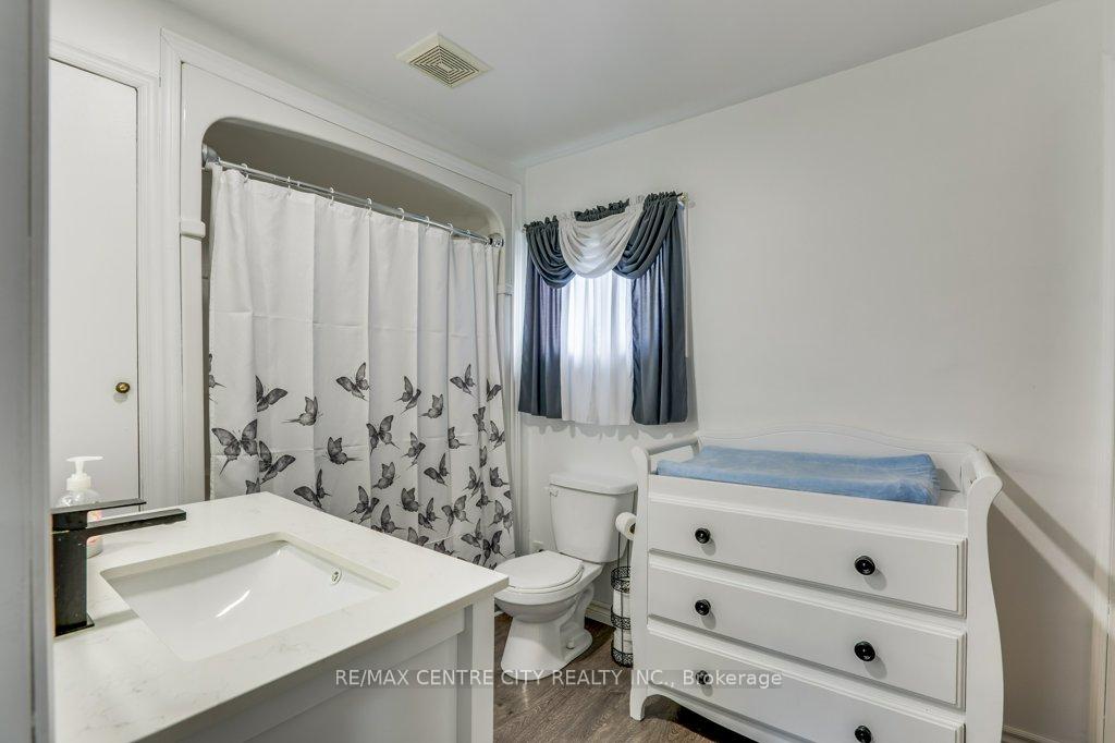 Photo 20 of 73 Fourth Avenue, Aylmer — HOMEH