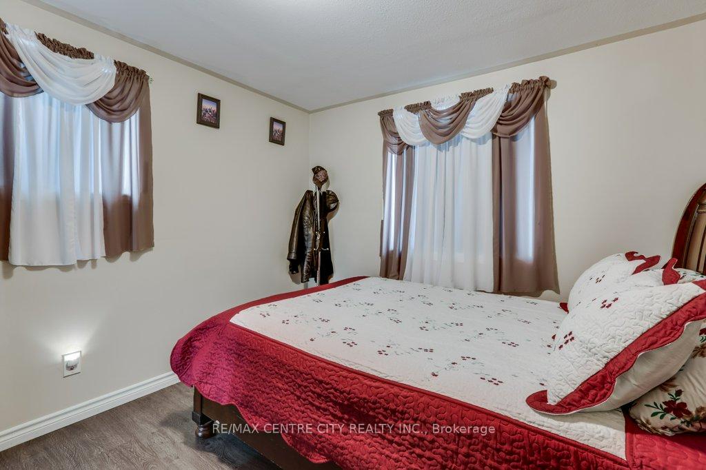 Photo 24 of 73 Fourth Avenue, Aylmer — HOMEH