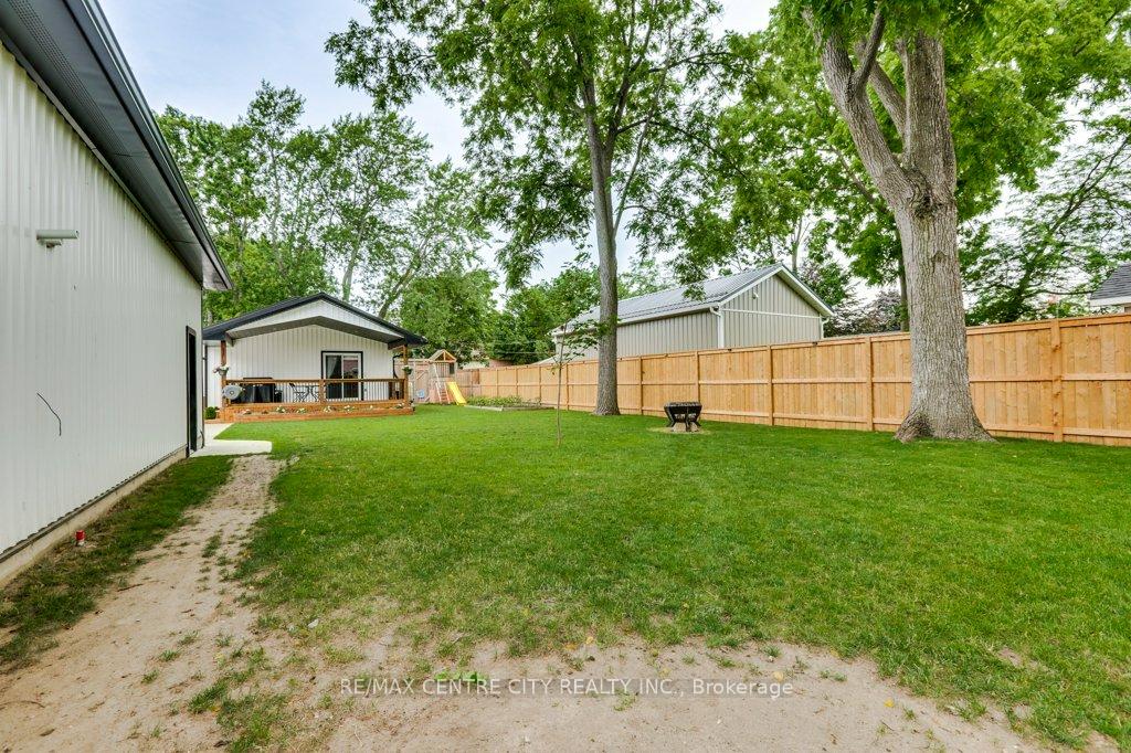 Photo 38 of 73 Fourth Avenue, Aylmer — HOMEH