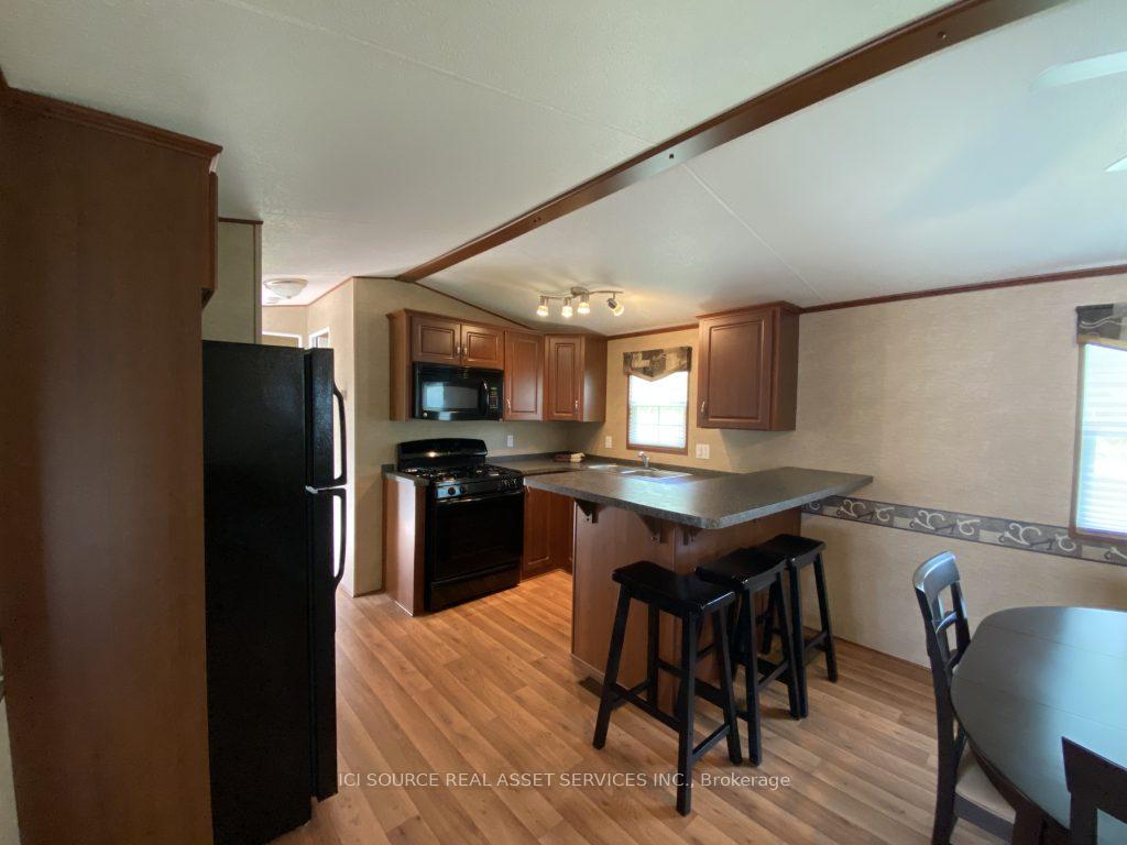 Photo 4 of Unit MPR20, 1336 Morrison Lake Road, Gravenhurst, Wood (Gravenhurst) — HOMEH
