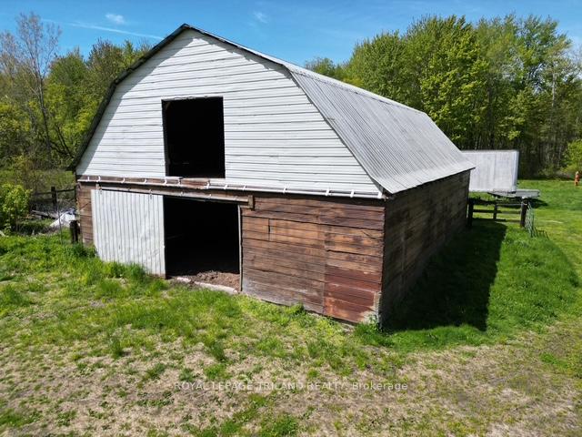 Photo 5 of 24909 Queens Line, West Elgin, Rural West Elgin — HOMEH