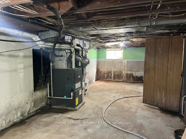 Photo 17 of 24909 Queens Line, West Elgin, Rural West Elgin — HOMEH