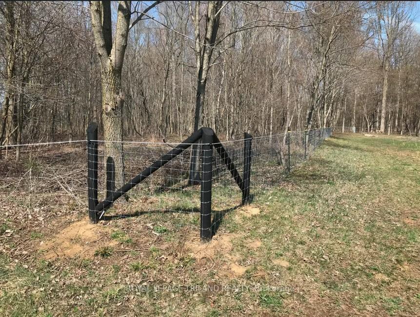 Photo 23 of 24909 Queens Line, West Elgin, Rural West Elgin — HOMEH