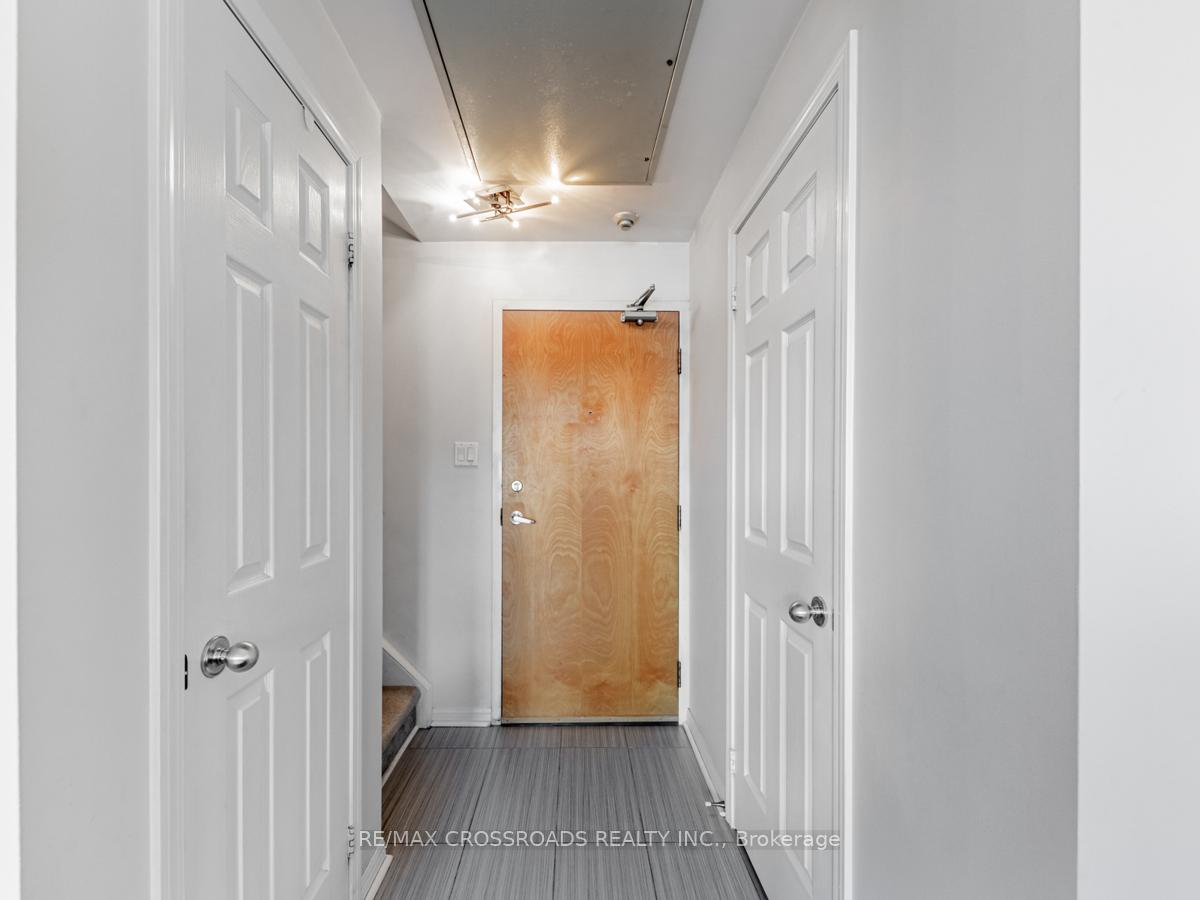 Photo 3 of Unit 614, 550 Front Street W, Toronto, Waterfront Communities — HOMEH