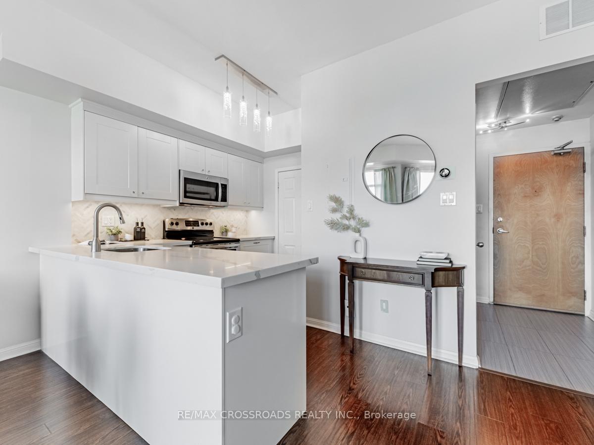 Photo 10 of Unit 614, 550 Front Street W, Toronto, Waterfront Communities — HOMEH