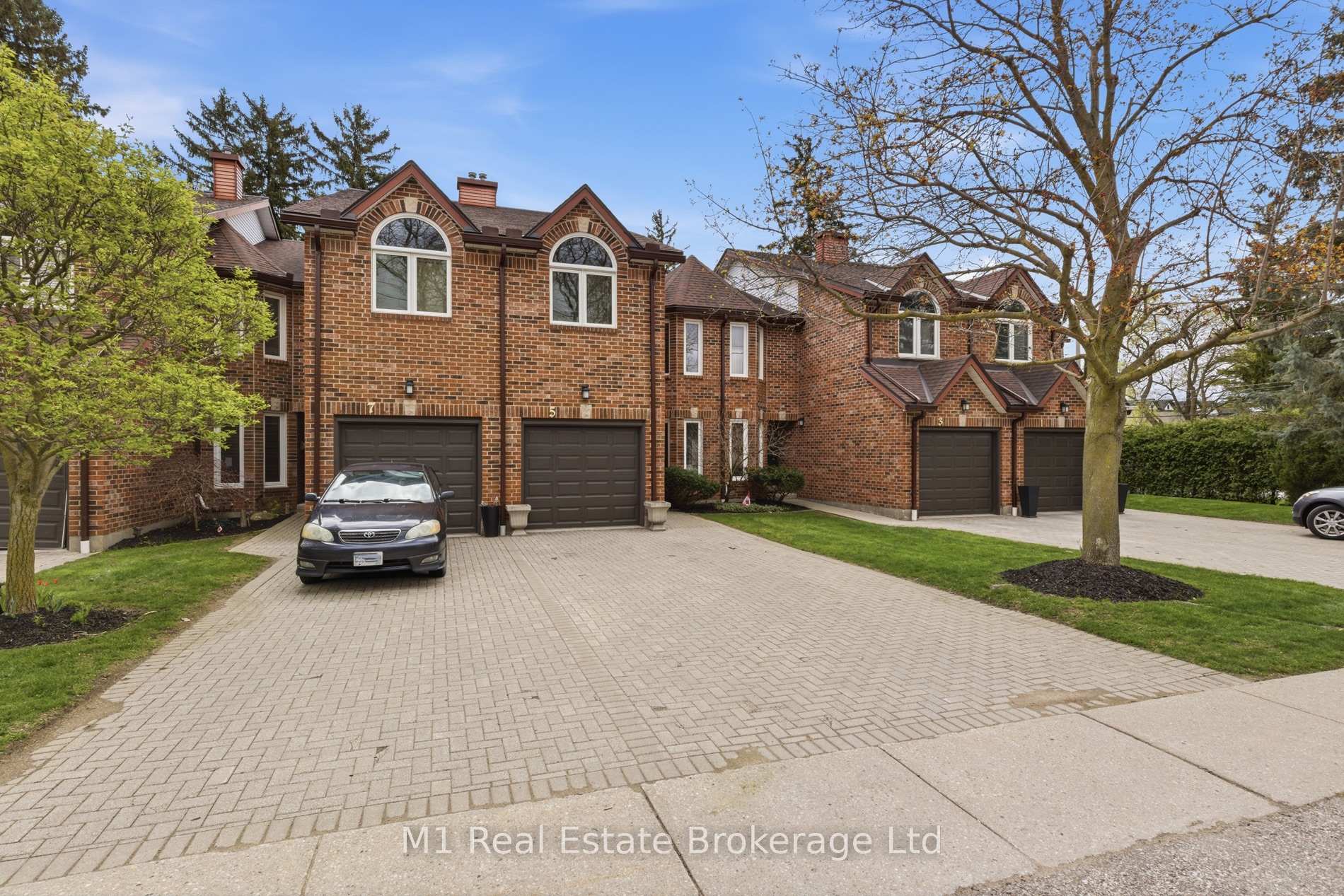 Photo 7 of 5 Marilyn Drive, Guelph, Riverside Park — HOMEH