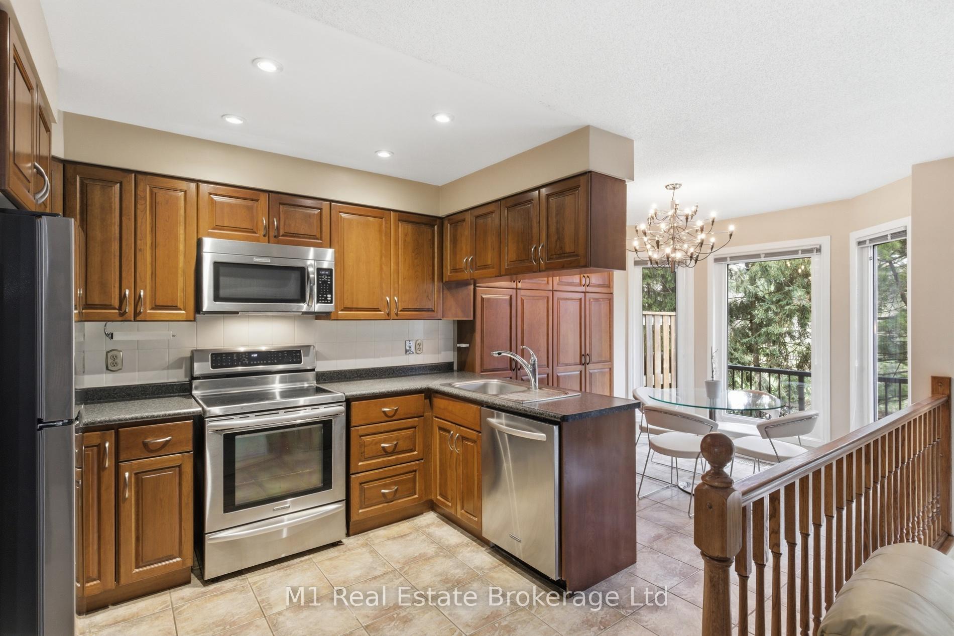 Photo 16 of 5 Marilyn Drive, Guelph, Riverside Park — HOMEH